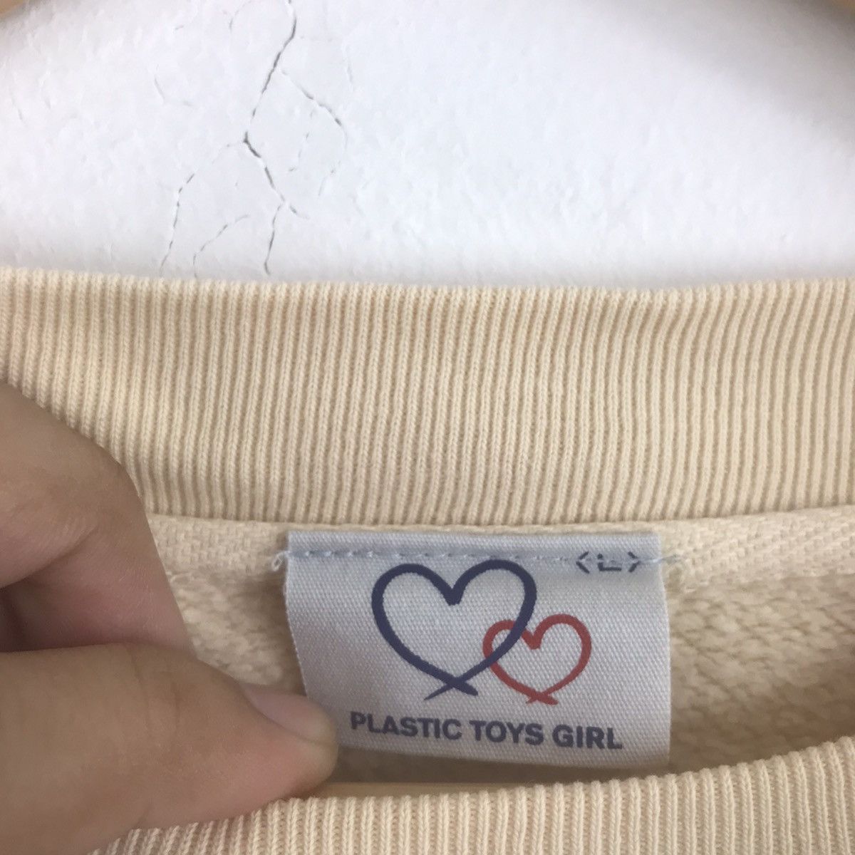 Disney × Mickey Mouse Mickey Mouse Big Logo Large Size Cream Colour Sweatshirt Size US L / EU 52-54 / 3 - 4 Thumbnail