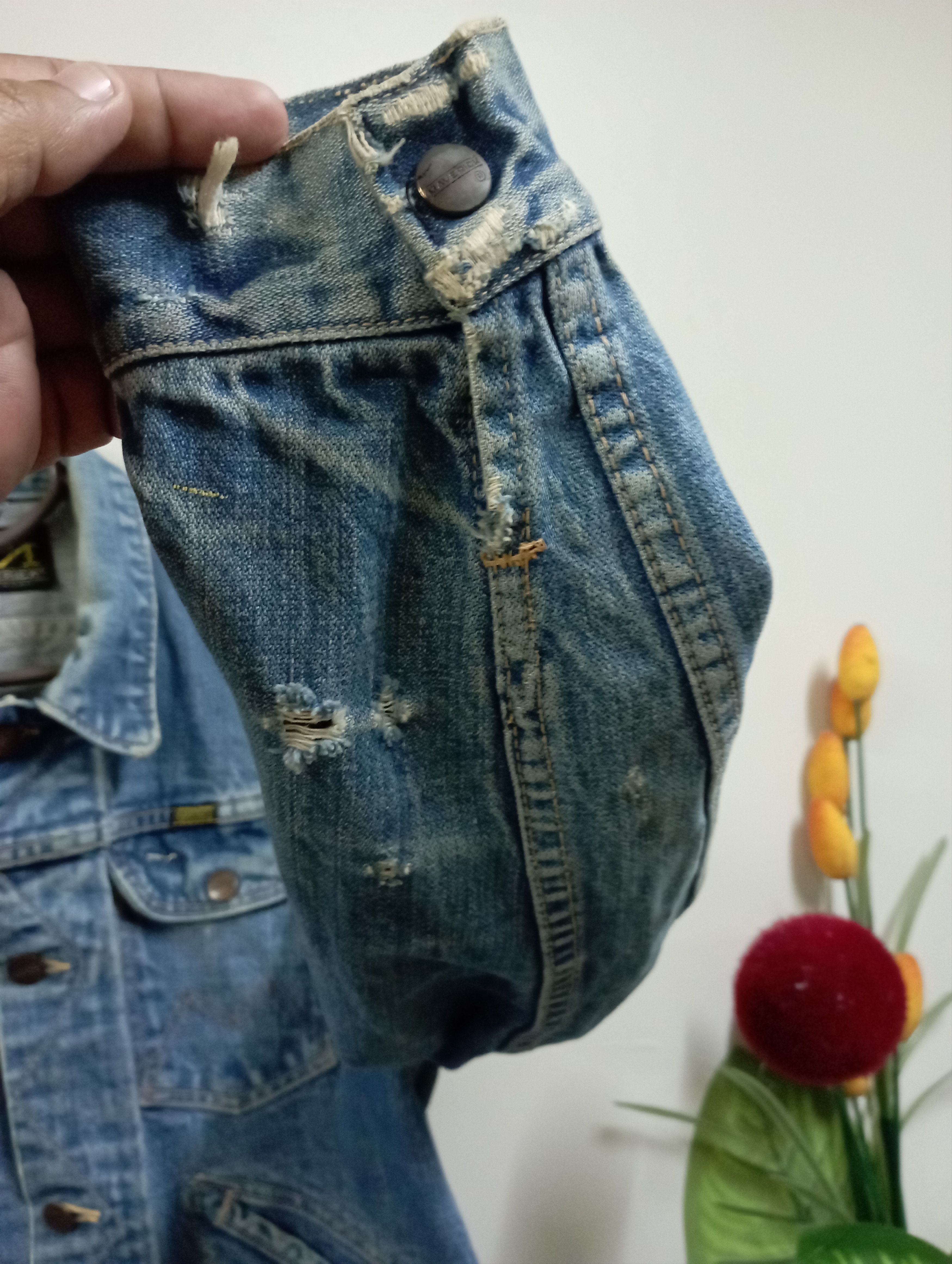 Wrangler Vintage Maverick Blue Bell Made InUSA Denim Trucker Jacket Size US S / EU 44-46 / 1 - 5 Thumbnail