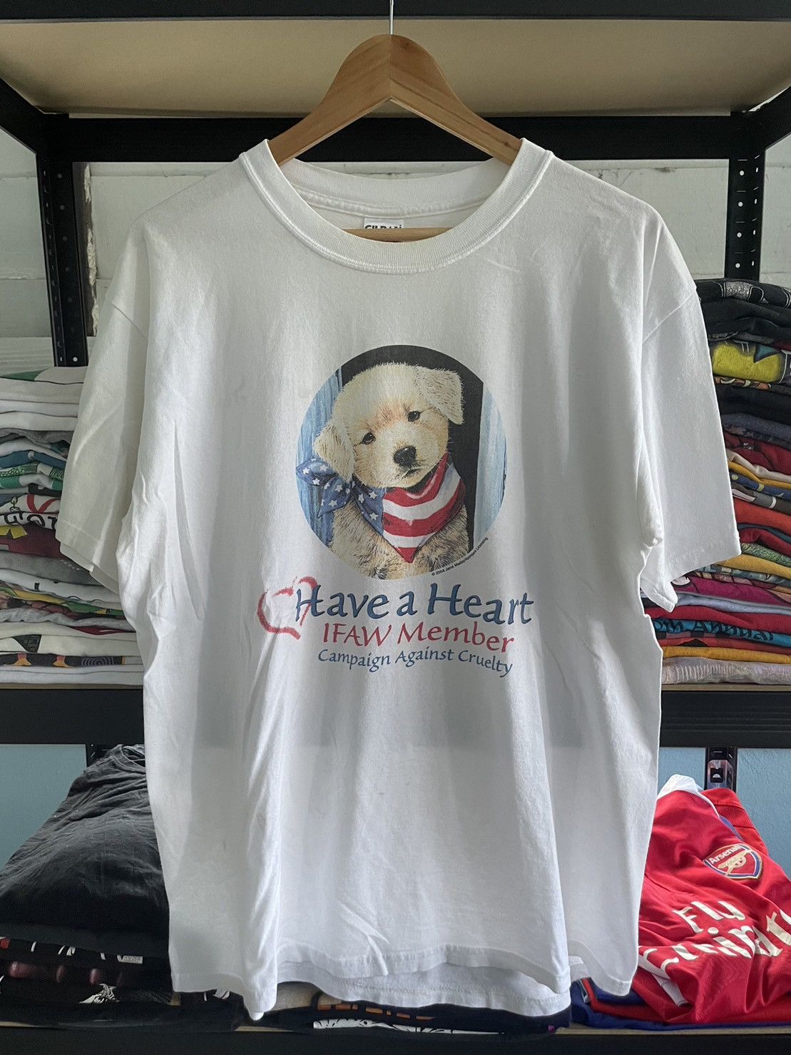 Gildan × Vintage Vintage Dog Have A Heart White T-Shirts Size US XL / EU 56 / 4 - 1 Thumbnail