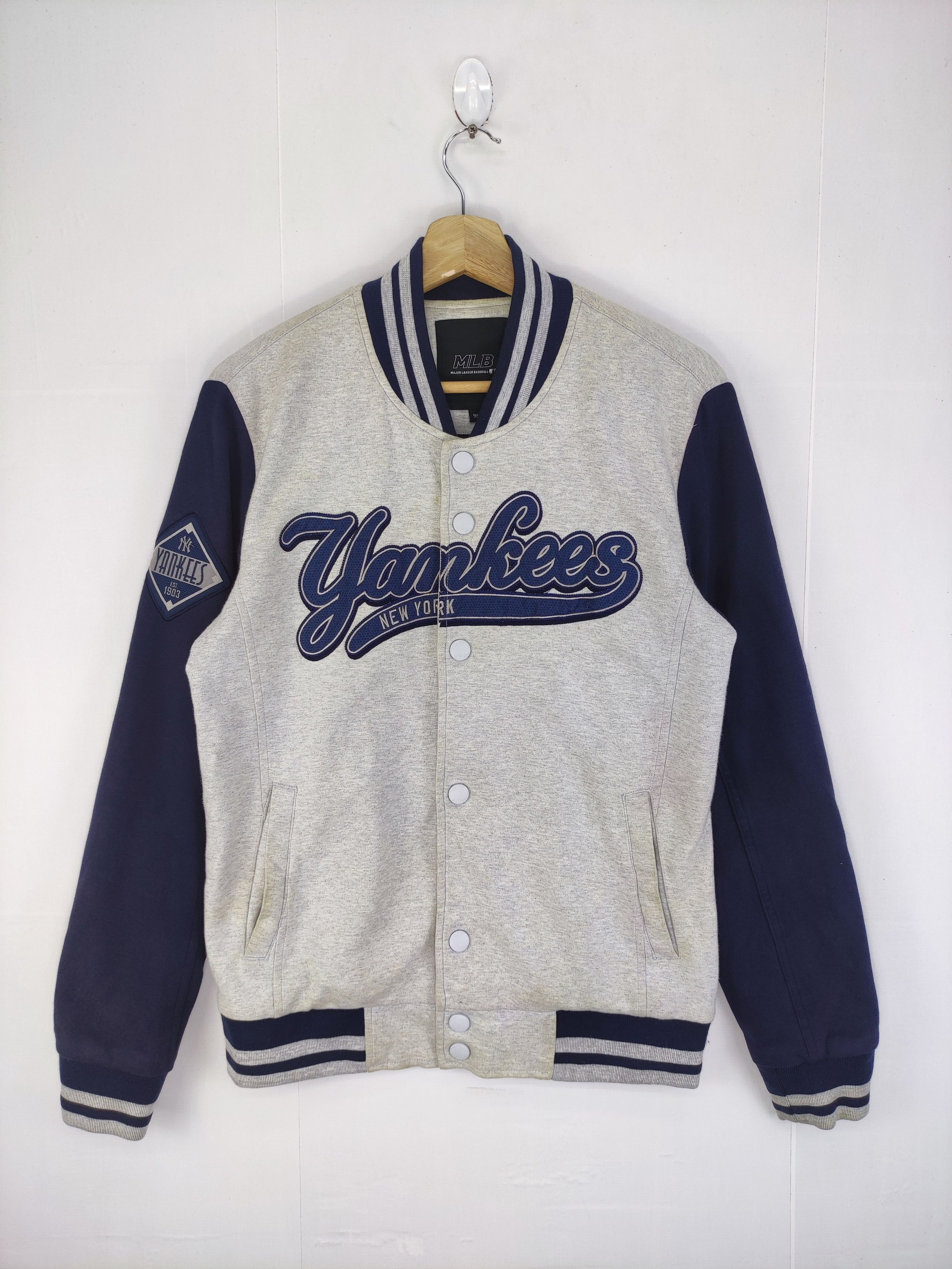 New York Yankees Vintage New York Yankees Varsity Jacket Snap Button Size US M / EU 48-50 / 2 - 1 Thumbnail