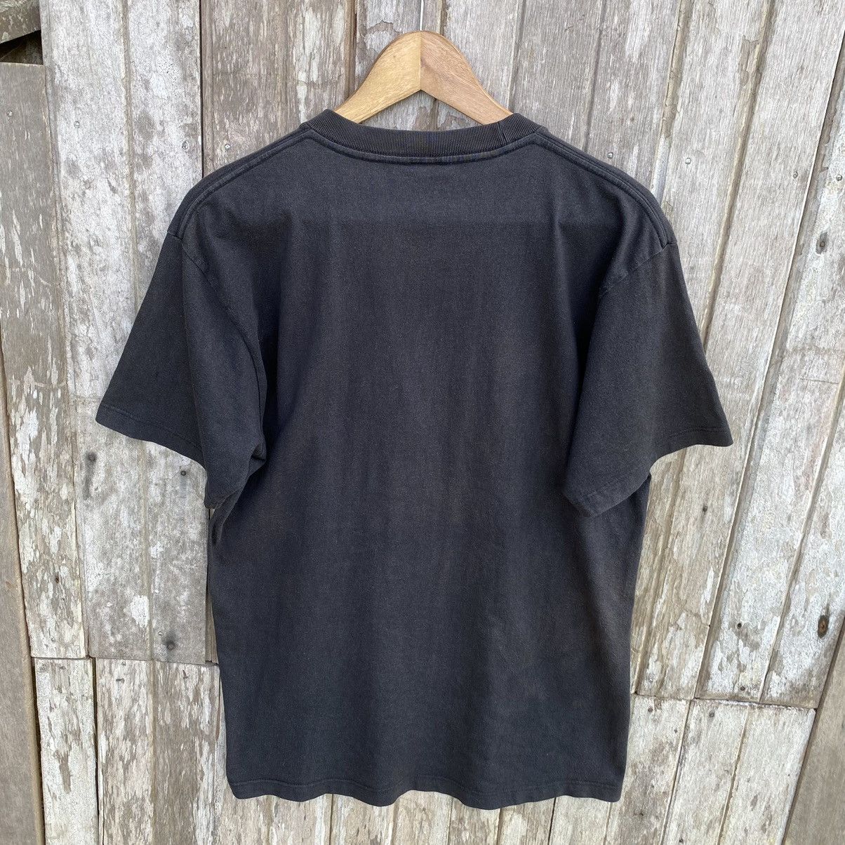 One Piece Thrashed Faded Vintage Mugiwara Pirates One Piece Anime Tee Size US L / EU 52-54 / 3 - 5 Thumbnail