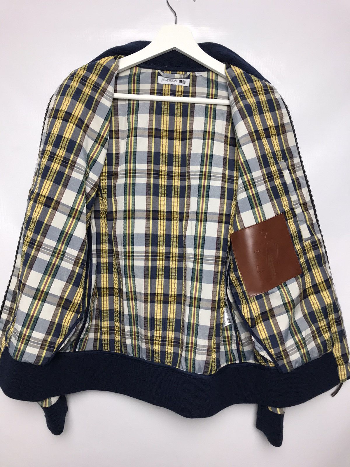 JW Anderson × Uniqlo Jw Anderson X Uniqlo Bomber Jacket Size US L / EU 52-54 / 3 - 6 Thumbnail