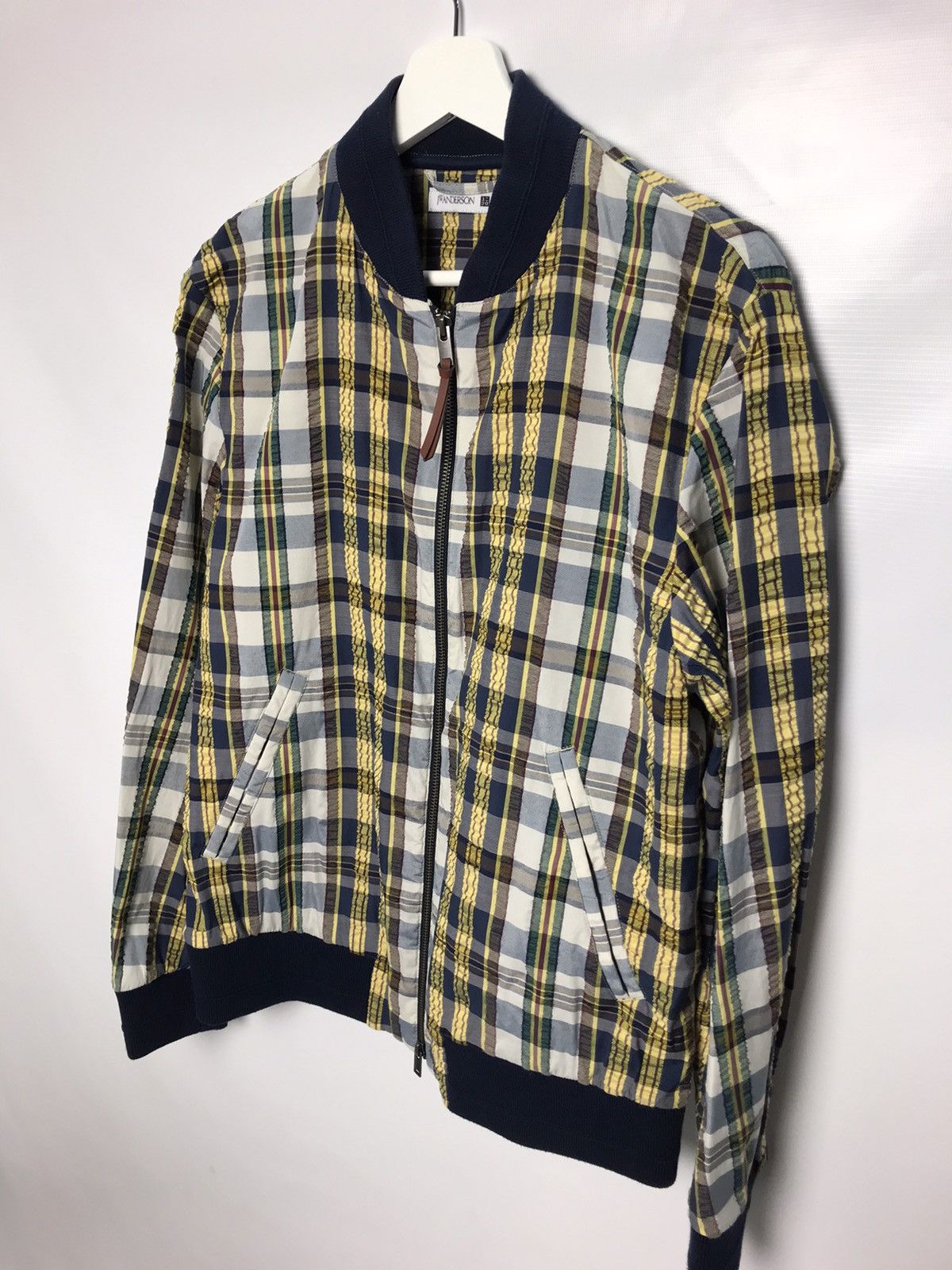 JW Anderson × Uniqlo Jw Anderson X Uniqlo Bomber Jacket Size US L / EU 52-54 / 3 - 3 Thumbnail