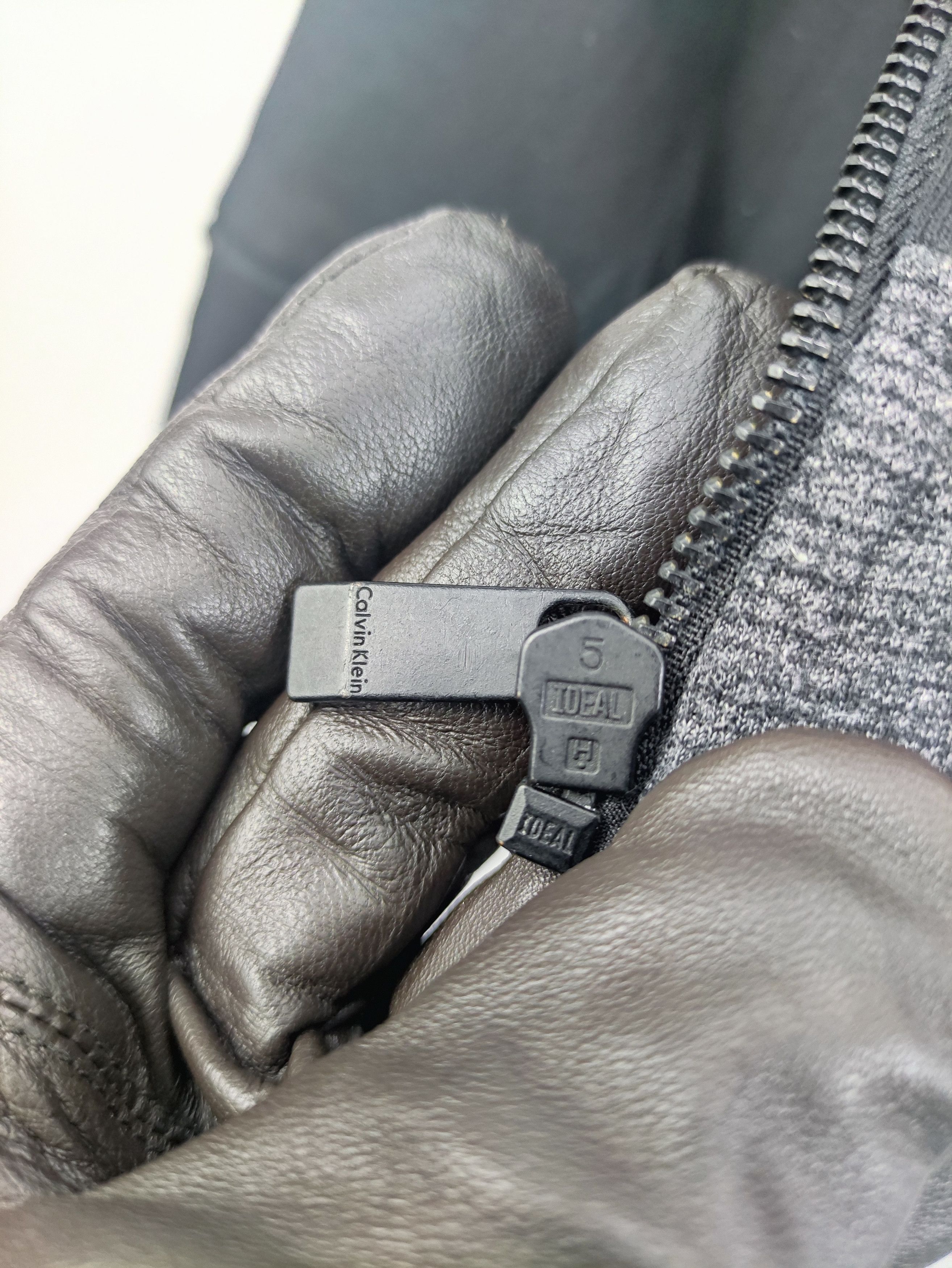 Vintage Calvin Klein Sweater Zipper
