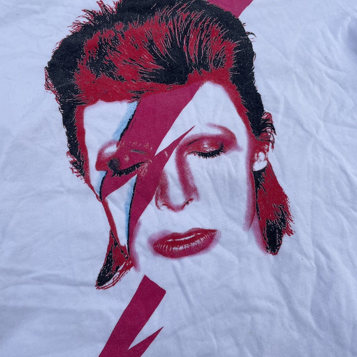 Vintage Vintage 90s David Bowie Graphic Tee Punk Aesthetic Tapered L Size US L / EU 52-54 / 3 - 5 Thumbnail