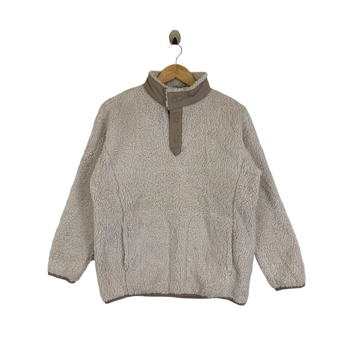 Uniqlo × White Mountaineering UNIQLO WHITE MOUNTAINEERING Sportswear Fleece Sweatshirt Size US S / EU 44-46 / 1 - 1 Thumbnail