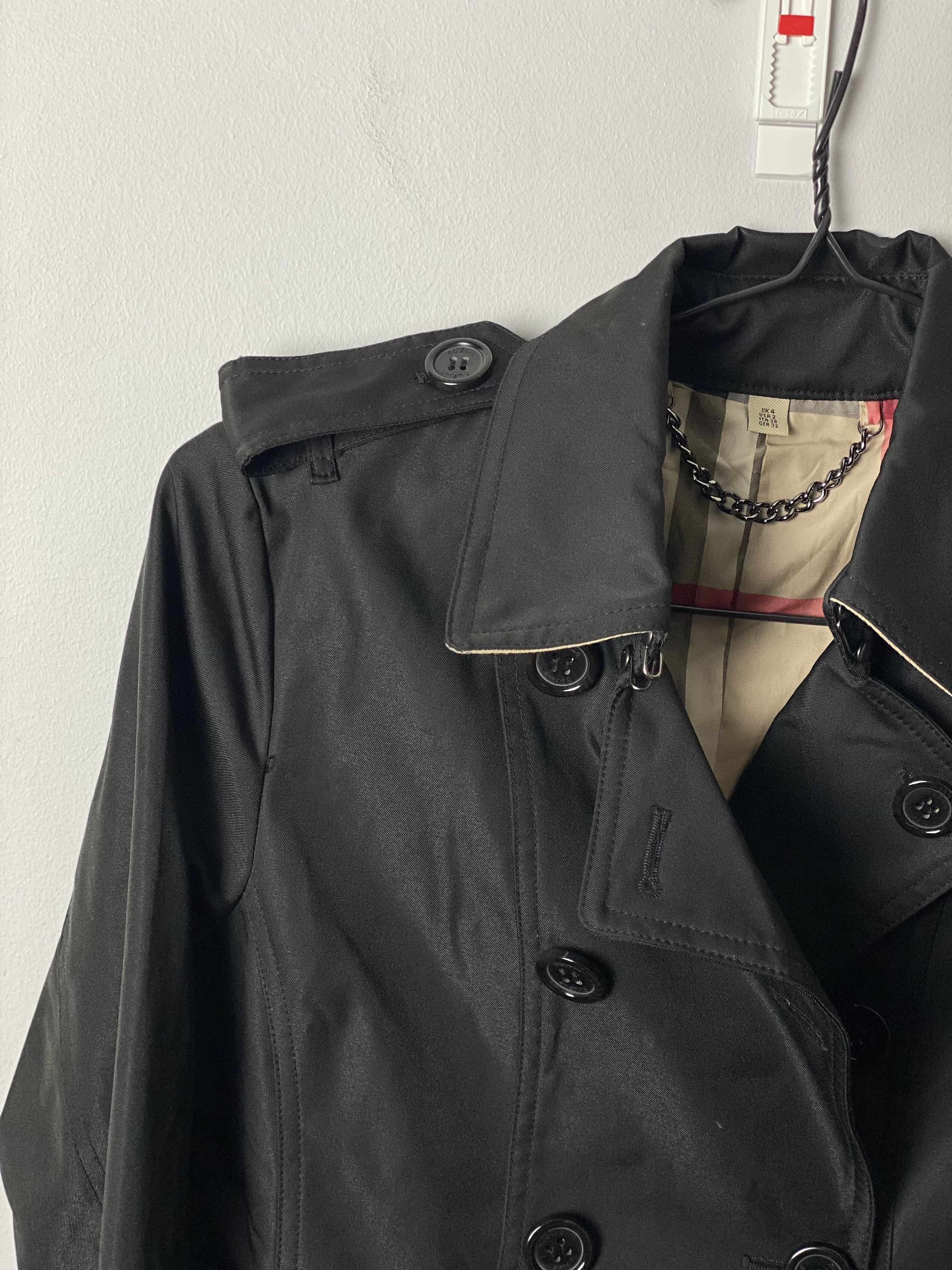 Burberry Burberry vintage coat wmns casual Size XS / US 0-2 / IT 36-38 - 2 Thumbnail