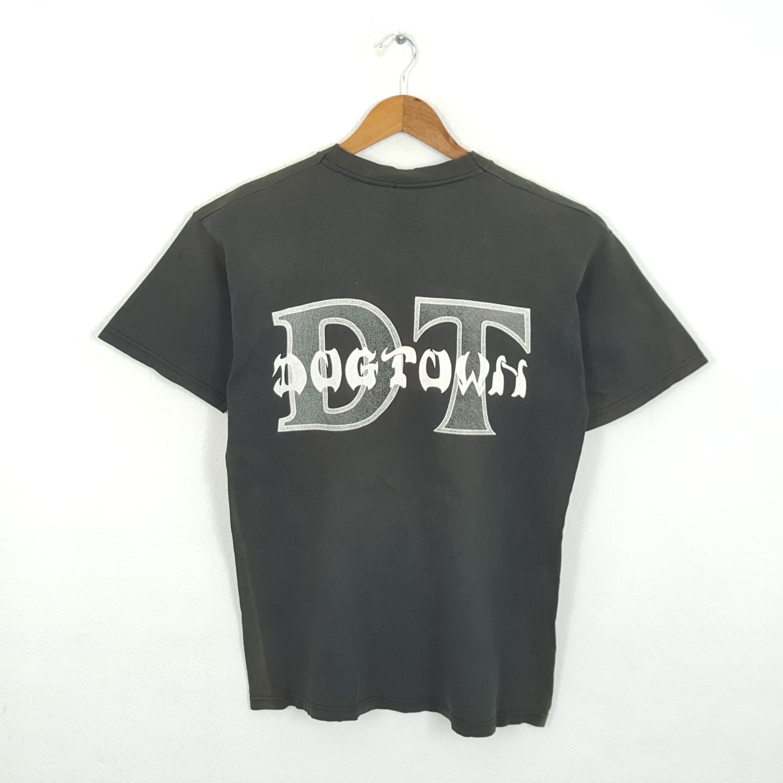 Vintage 90's DOG TOWN Streetwear Skateboard T-Shirts