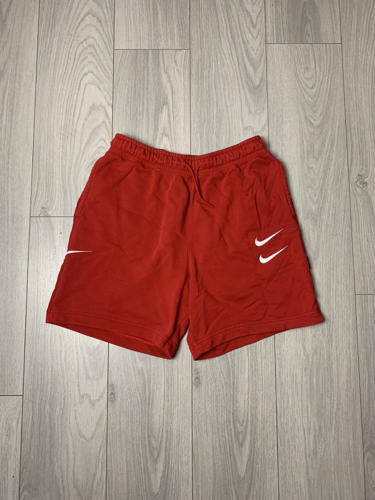 Nike Nike Shorts With Swooshes Y2K Size US 34 / EU 50 - 1 Thumbnail