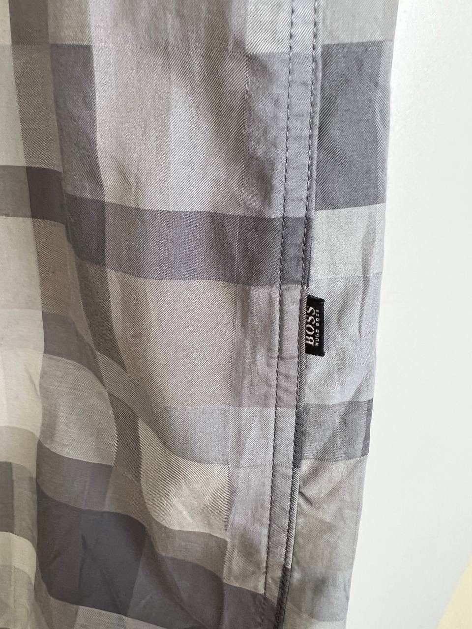 Hugo Boss Hugo boss luxury shirt size M Size US M / EU 48-50 / 2 - 3 Thumbnail