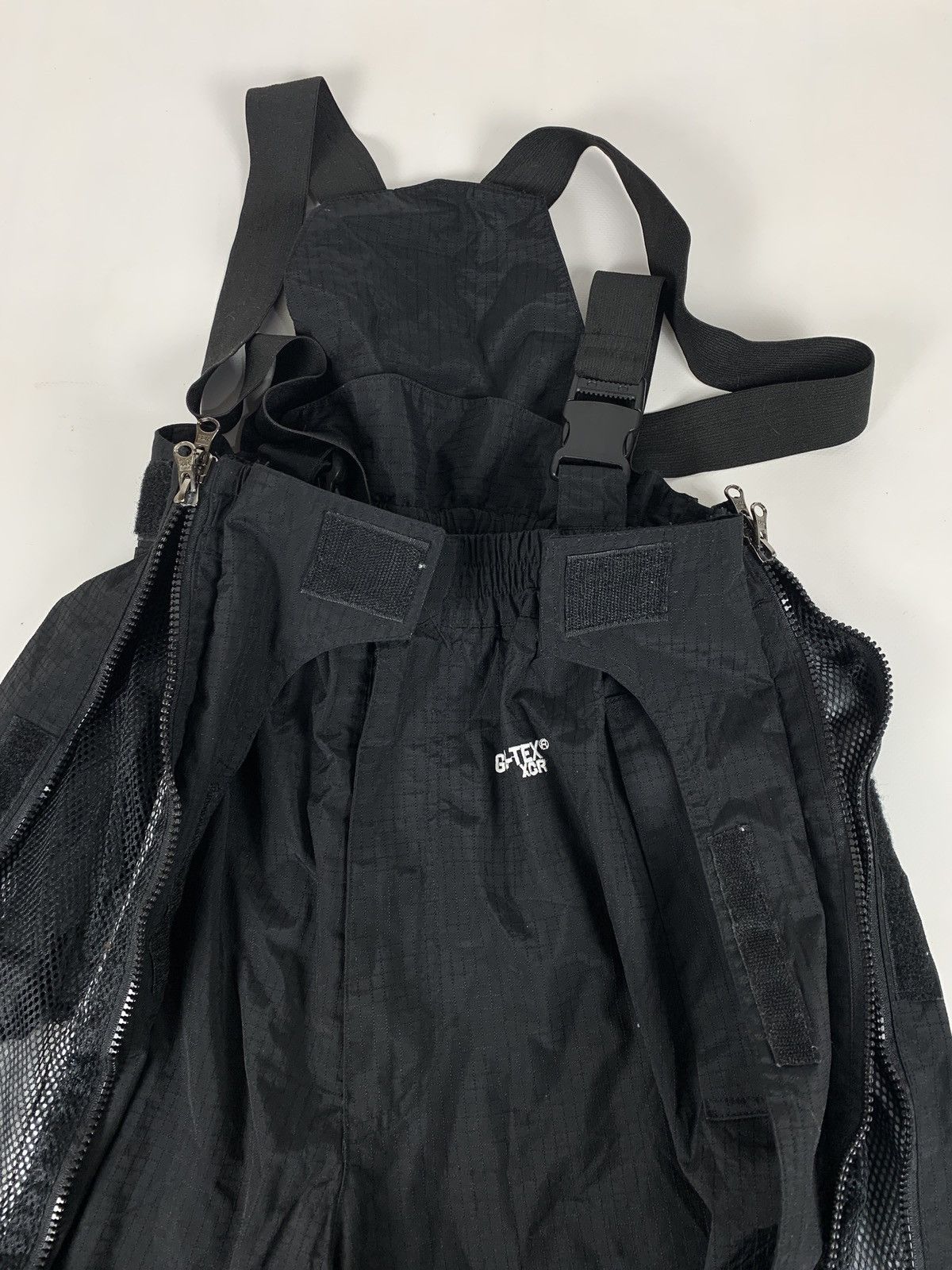 The North Face Vintage The North Face Gore Tex XCR Ski Overalls Pants Size US 36 / EU 52 - 22 Thumbnail