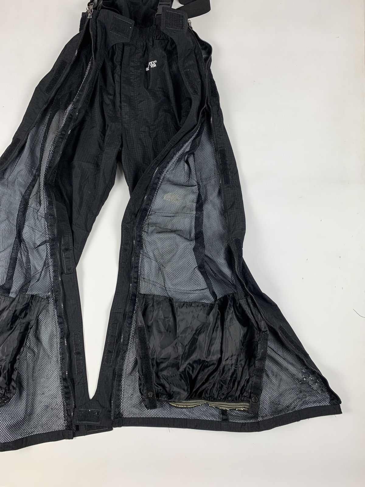The North Face Vintage The North Face Gore Tex XCR Ski Overalls Pants Size US 36 / EU 52 - 21 Thumbnail