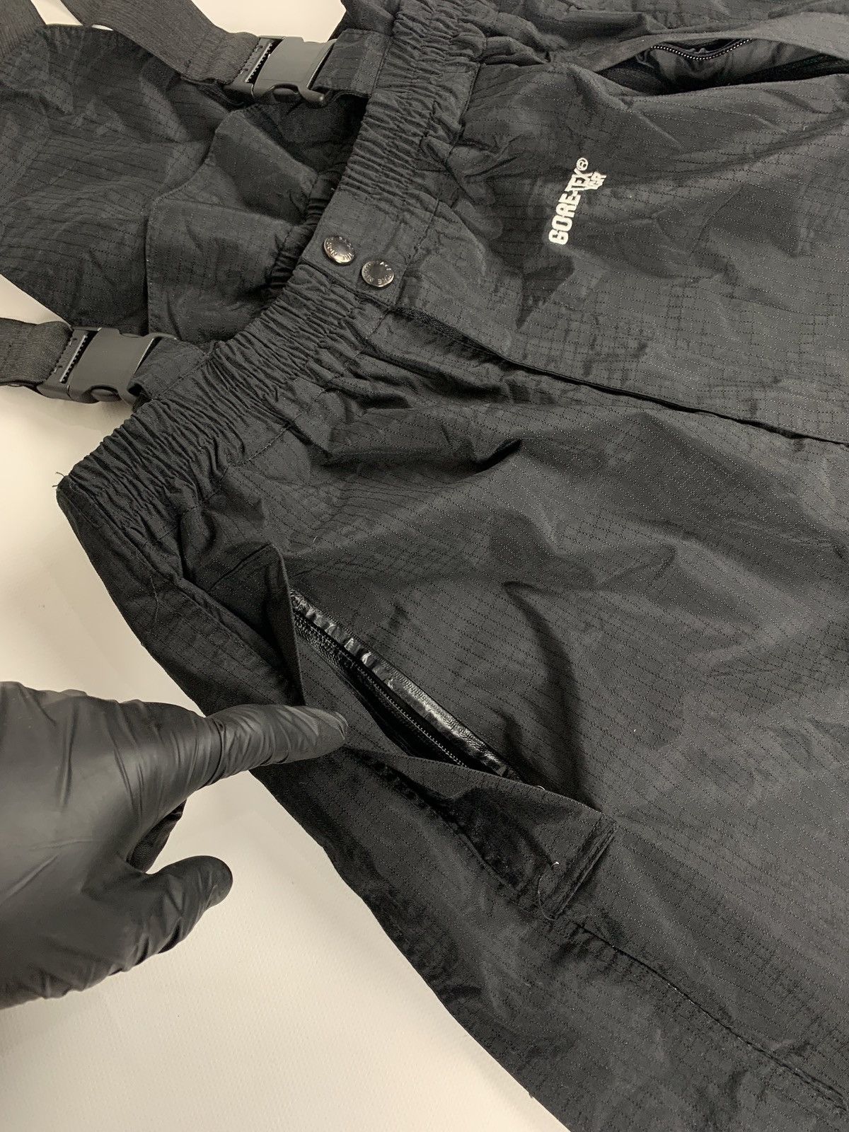 The North Face Vintage The North Face Gore Tex XCR Ski Overalls Pants Size US 36 / EU 52 - 14 Thumbnail