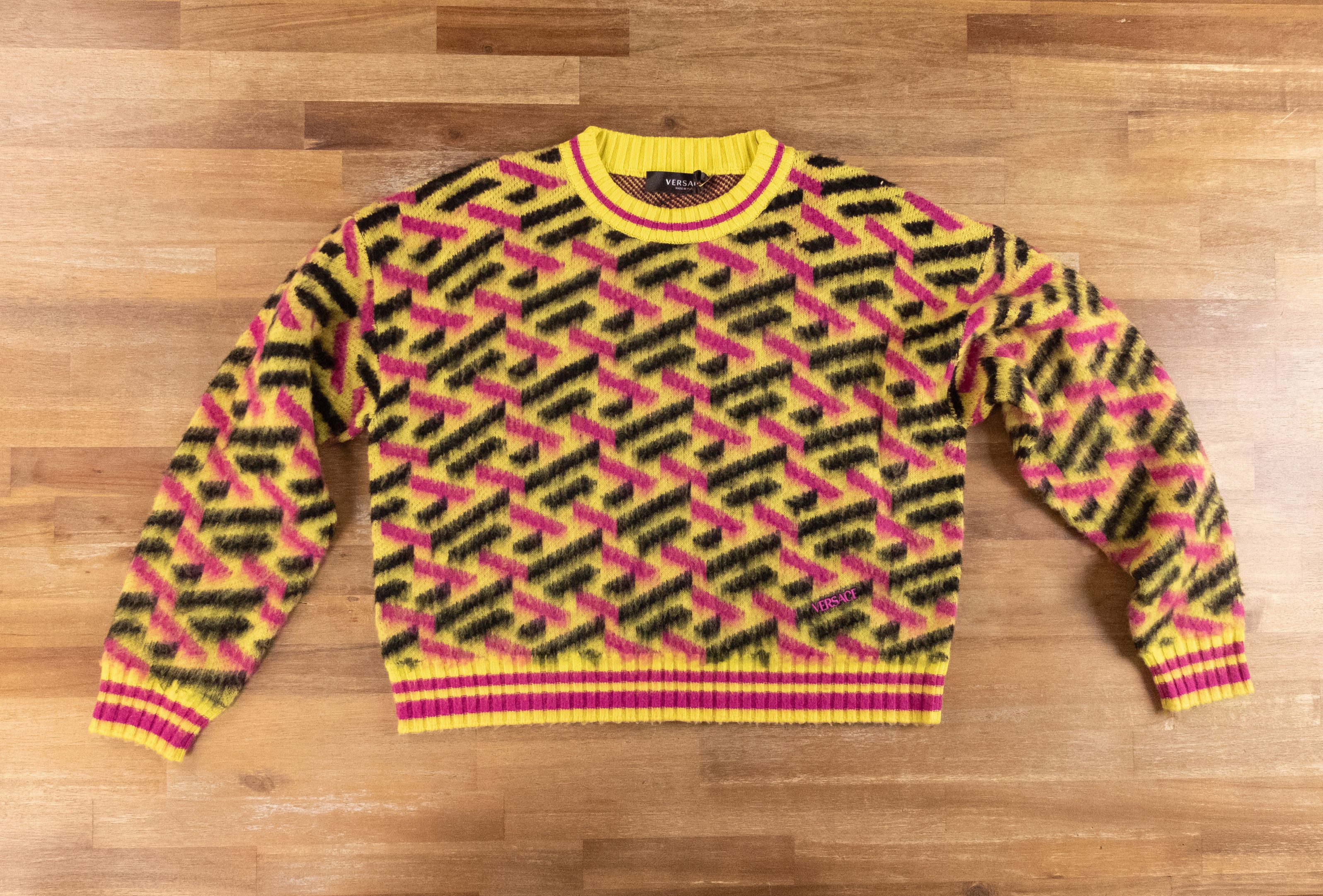 Versace VERSACE La Greca logo yellow pink black wool sweater 40 Size S / US 4 / IT 40 - 5 Thumbnail