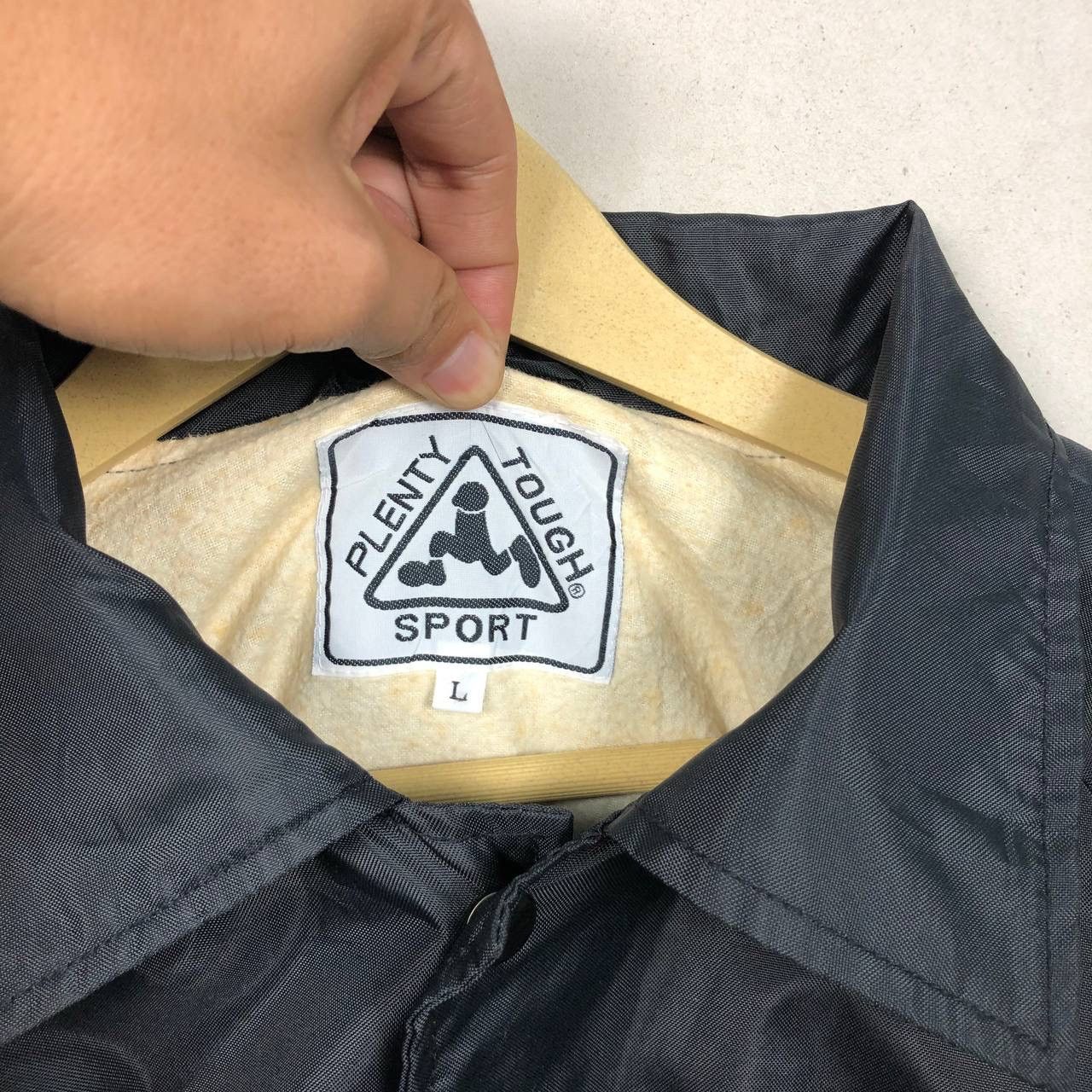 Other Vintage 90s Plenty Though USA Black Sweater Windbreaker Size US L / EU 52-54 / 3 - 6 Thumbnail