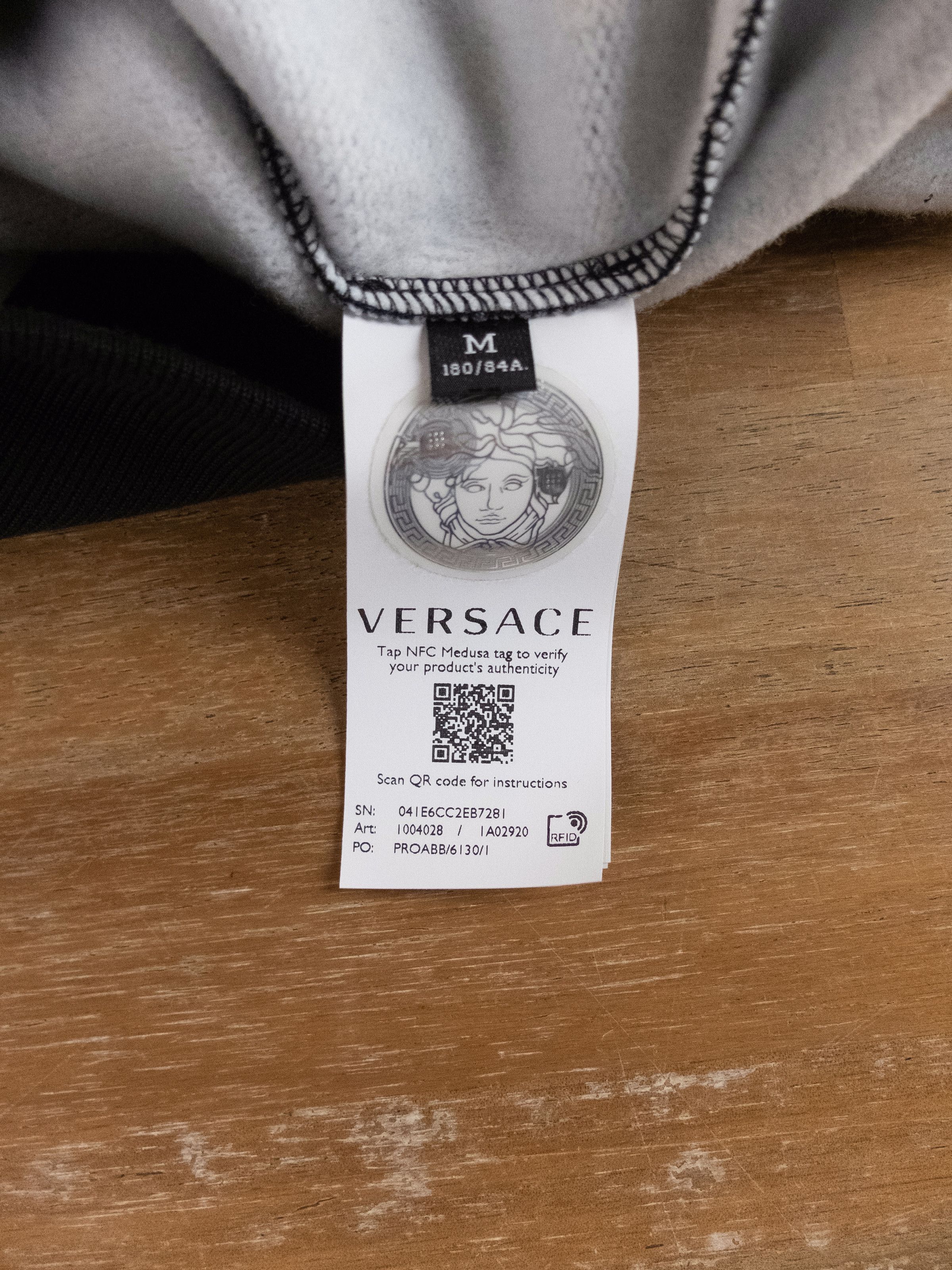 Versace VERSACE La Greca logo zip navy blue sweatshirt hoodie Medium Size US M / EU 48-50 / 2 - 9 Thumbnail