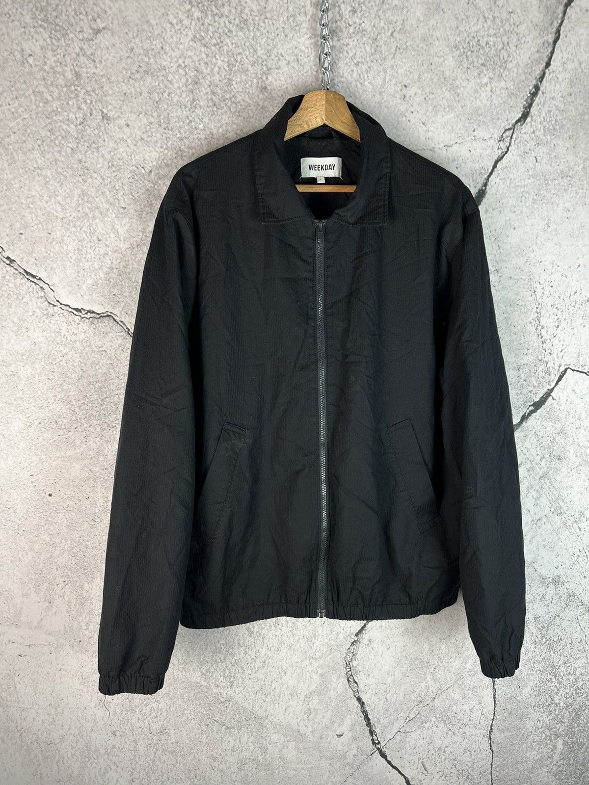 Japanese Brand Avant garde Weekday light jacket like Issey Miyake Size US L / EU 52-54 / 3 - 1 Thumbnail