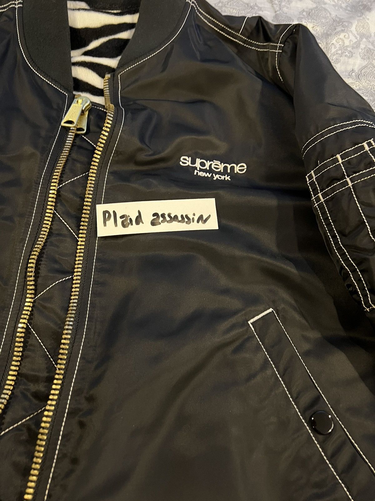 ジャケット・アウター supreme Contrast Stitch Reversible MA-1 Supreme Contrast Stitch Reversible MA-1 Jacket (SS17) - $328