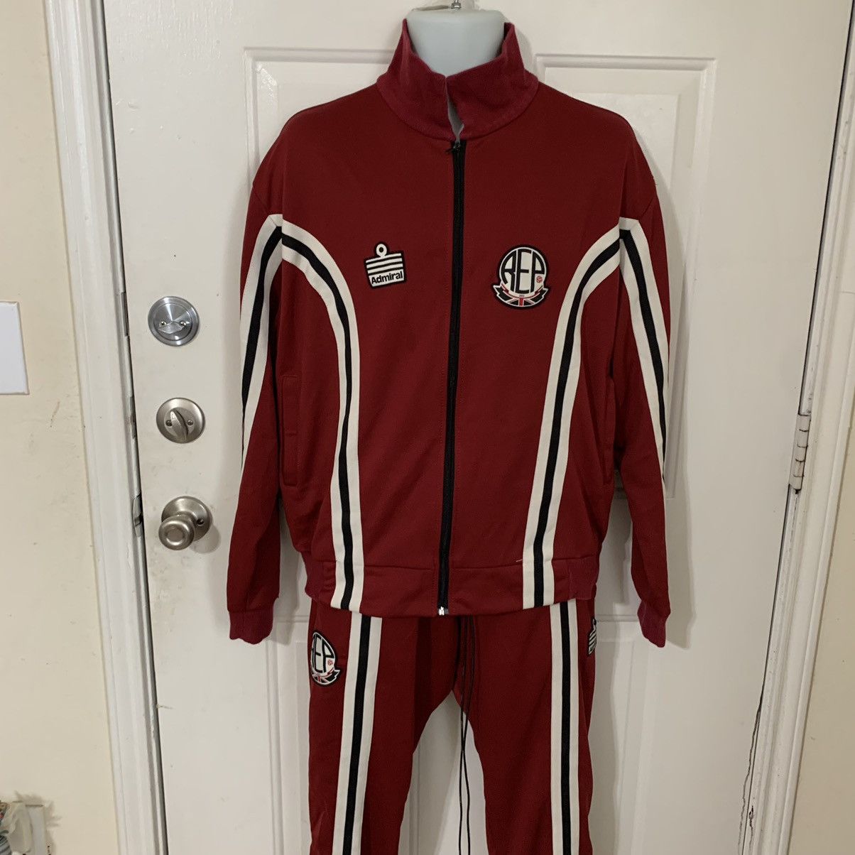 Admiral Track Suit Slim fit Sz XL