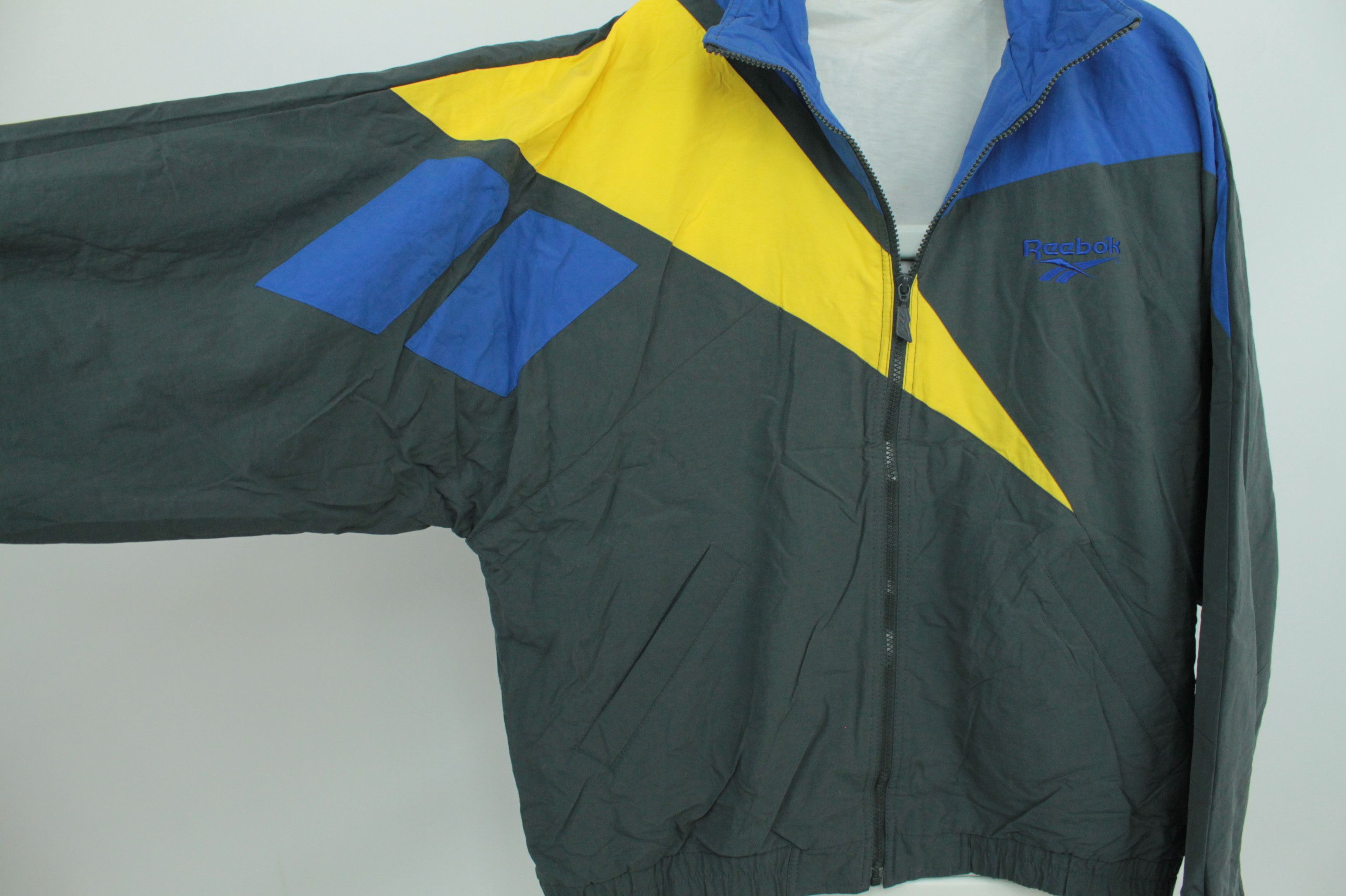 Reebok Vintage Reebok Windbreaker Jacket Size US L / EU 52-54 / 3 - 6 Thumbnail