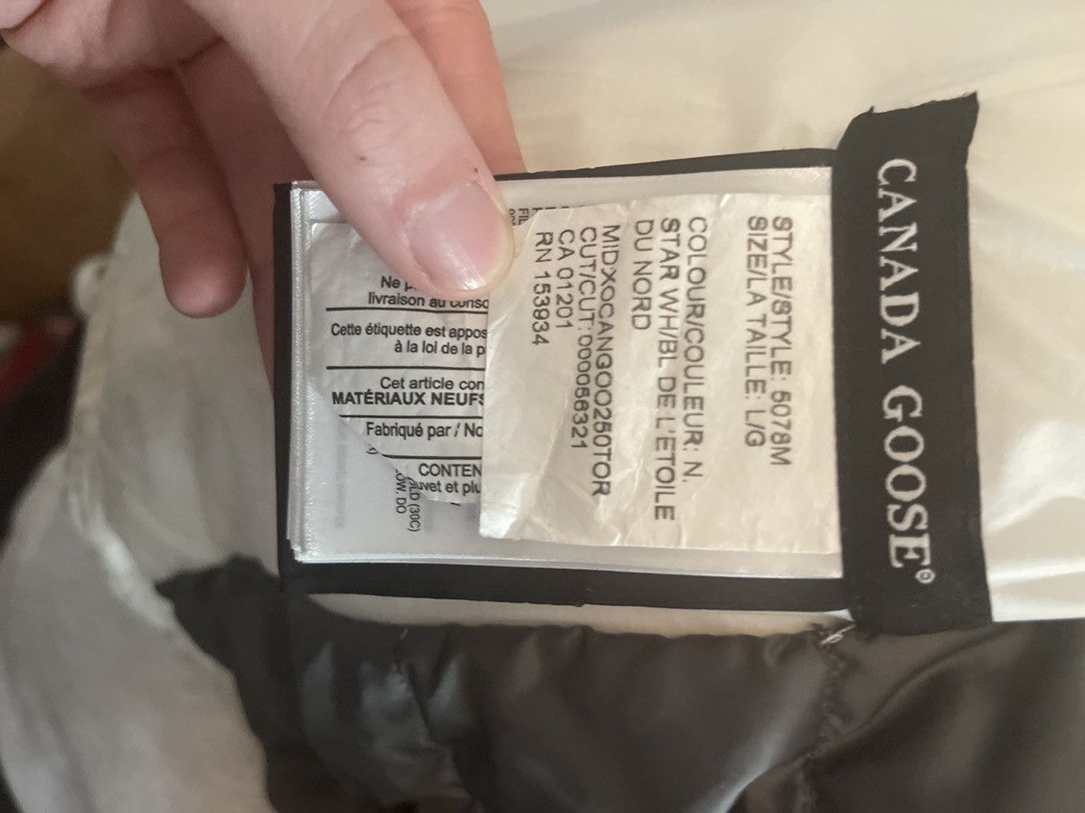 Canada Goose White Canada Goose Lodge Hoody Size US L / EU 52-54 / 3 - 9 Thumbnail