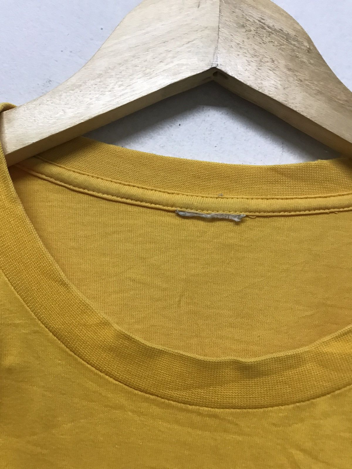 Nike Vintage Nike International Sport Center Logo Tees Size US L / EU 52-54 / 3 - 6 Thumbnail