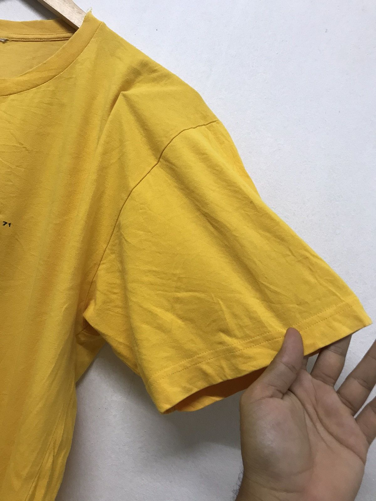 Nike Vintage Nike International Sport Center Logo Tees Size US L / EU 52-54 / 3 - 11 Thumbnail