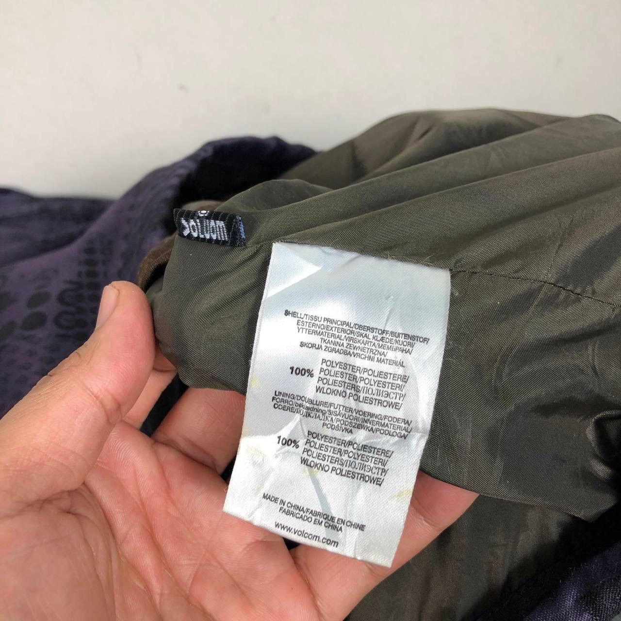 Volcom Volcom Iconic Stone Waterproof Ski & Snowboard Jacket Purple Size US L / EU 52-54 / 3 - 11 Thumbnail