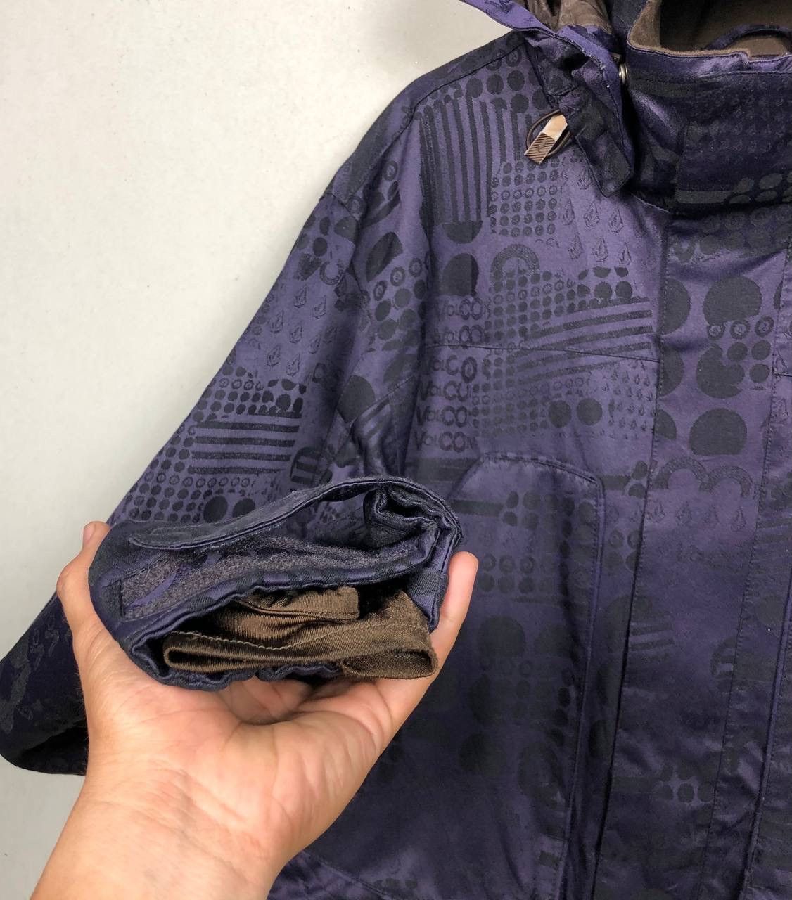 Volcom Volcom Iconic Stone Waterproof Ski & Snowboard Jacket Purple Size US L / EU 52-54 / 3 - 6 Thumbnail