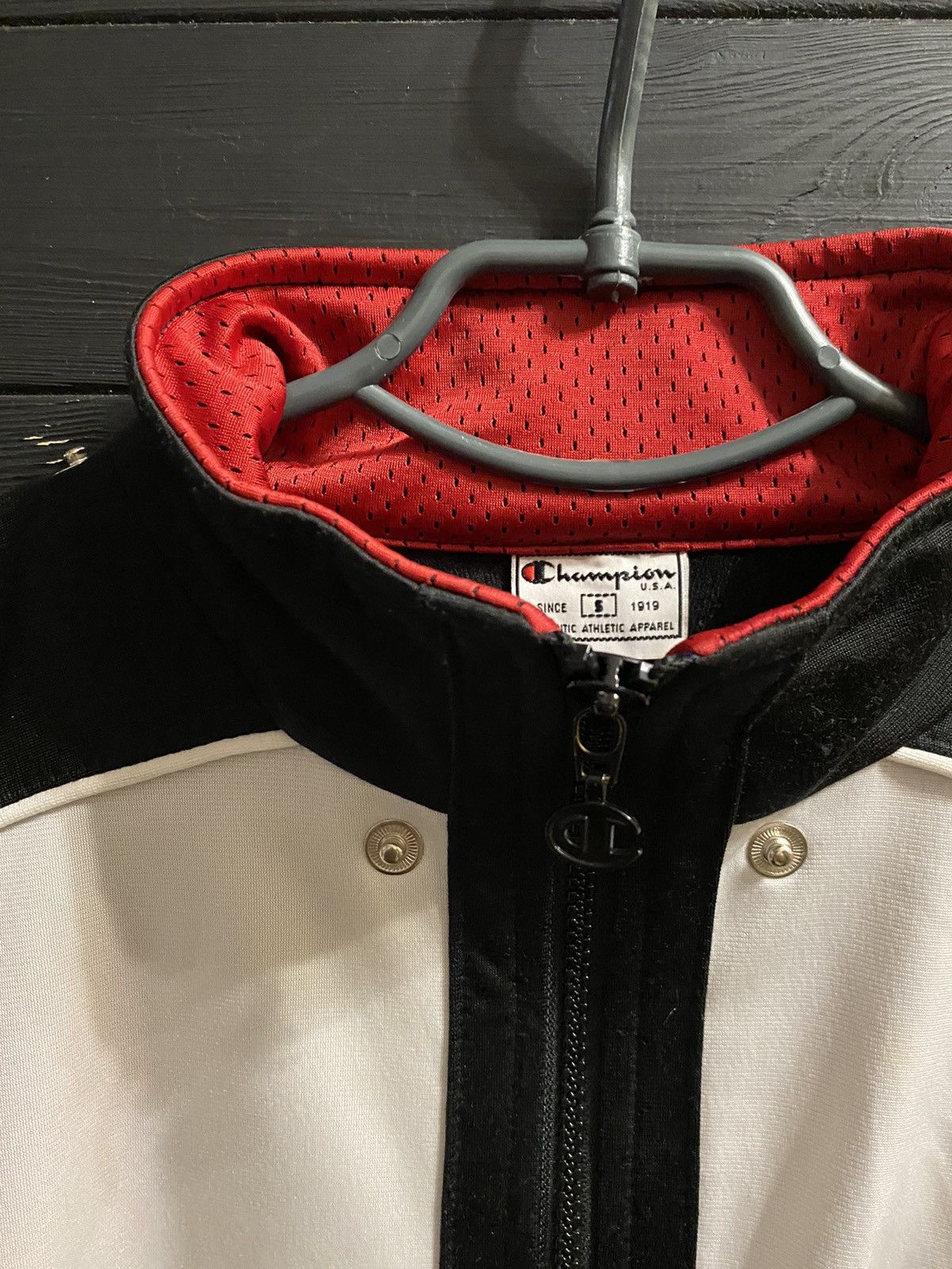 Champion Rare Vintage Hooded Jersey Champion Chicago Bulls Y2K style. Size US S / EU 44-46 / 1 - 17 Thumbnail