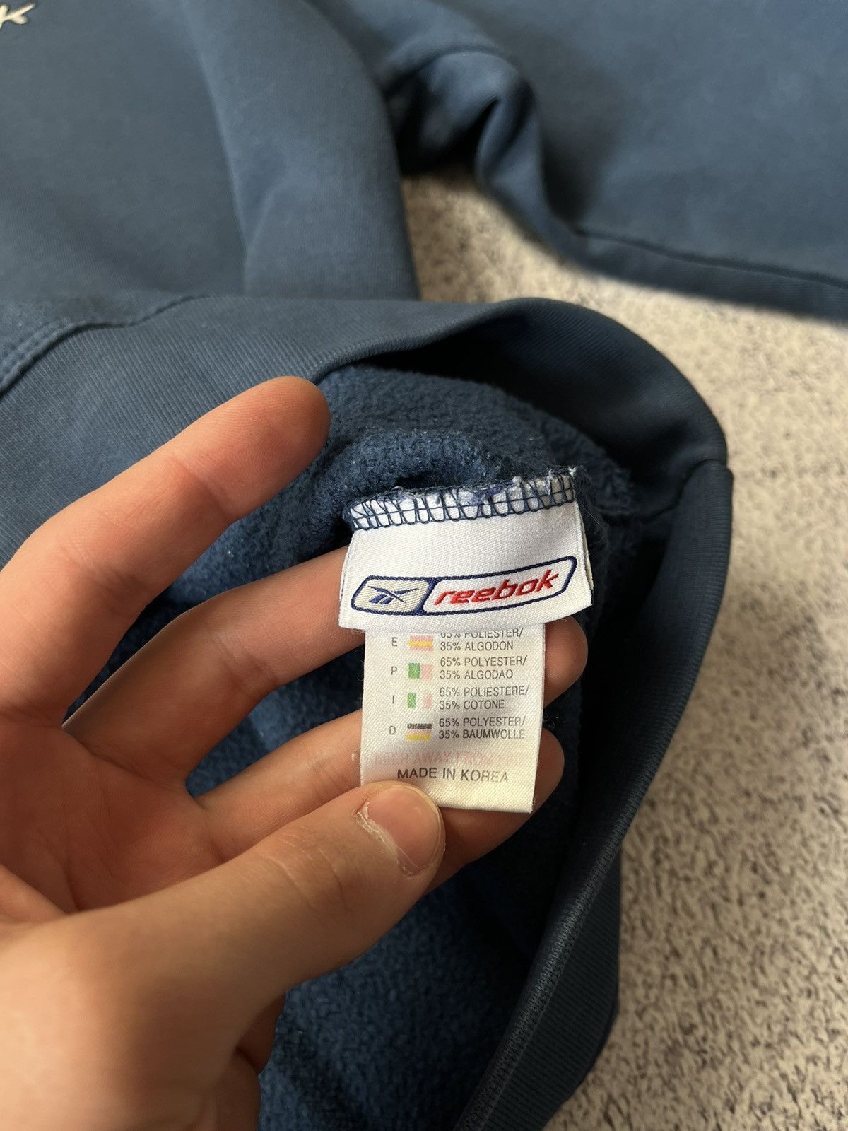 Reebok Vintage Reebok Centre logo Hoodie Size US M / EU 48-50 / 2 - 8 Thumbnail