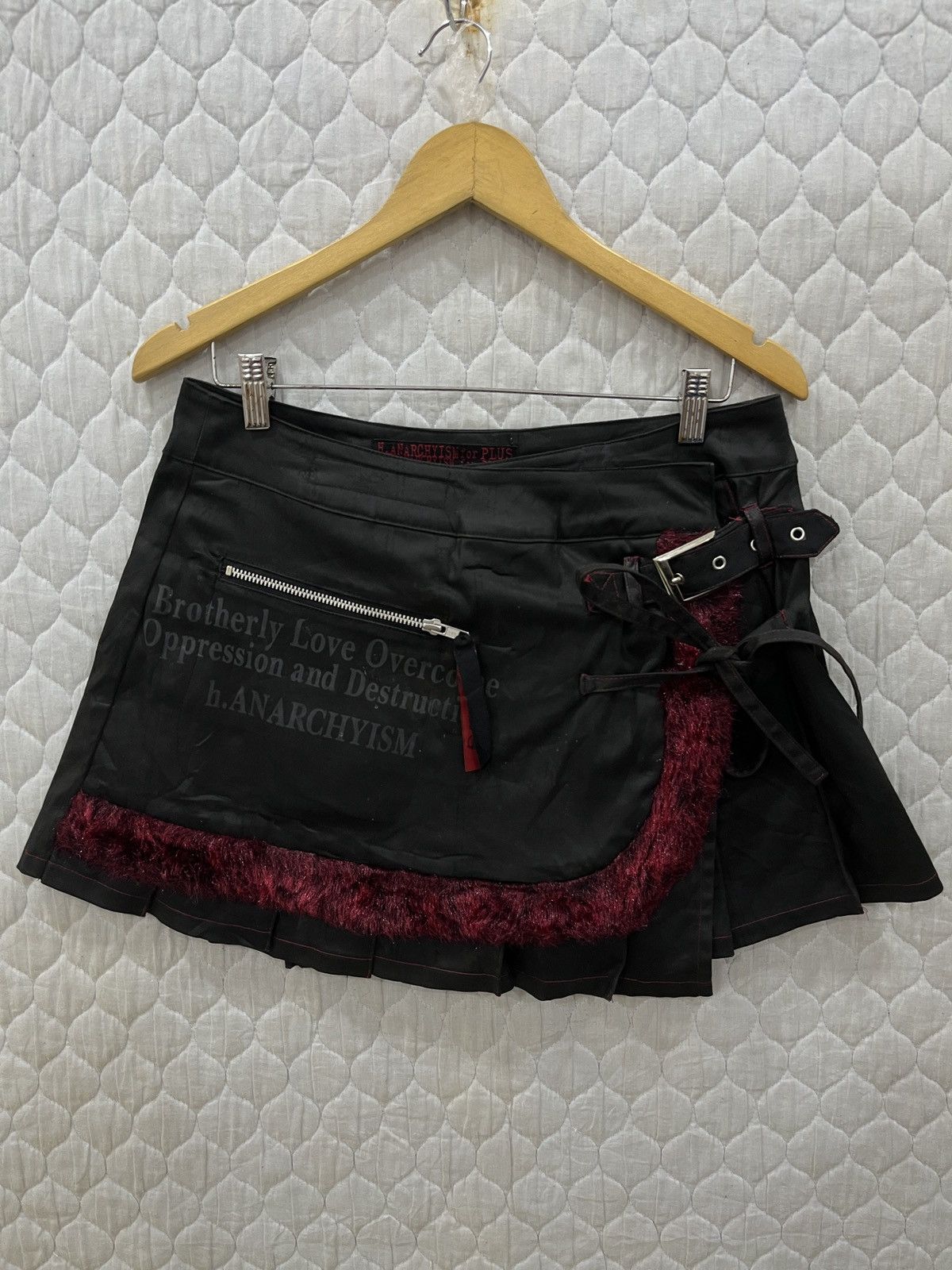 (Qqq). H NAOTO ANARCHYISM PUNK SKIRTS