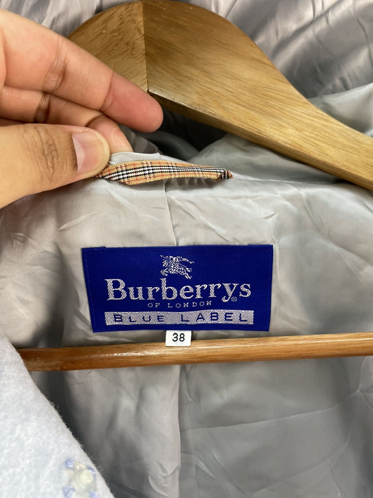 Burberry Vintage Burberry Wool Duffle Coat Baby Blue Women Size 38 Size S / US 4 / IT 40 - 4 Thumbnail