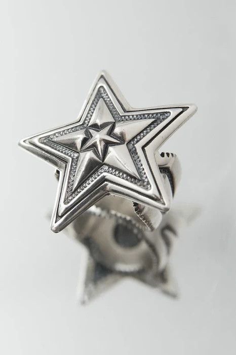 image of Cody Sanderson Big Star In Star Ring Us 10 in Silver, Men's