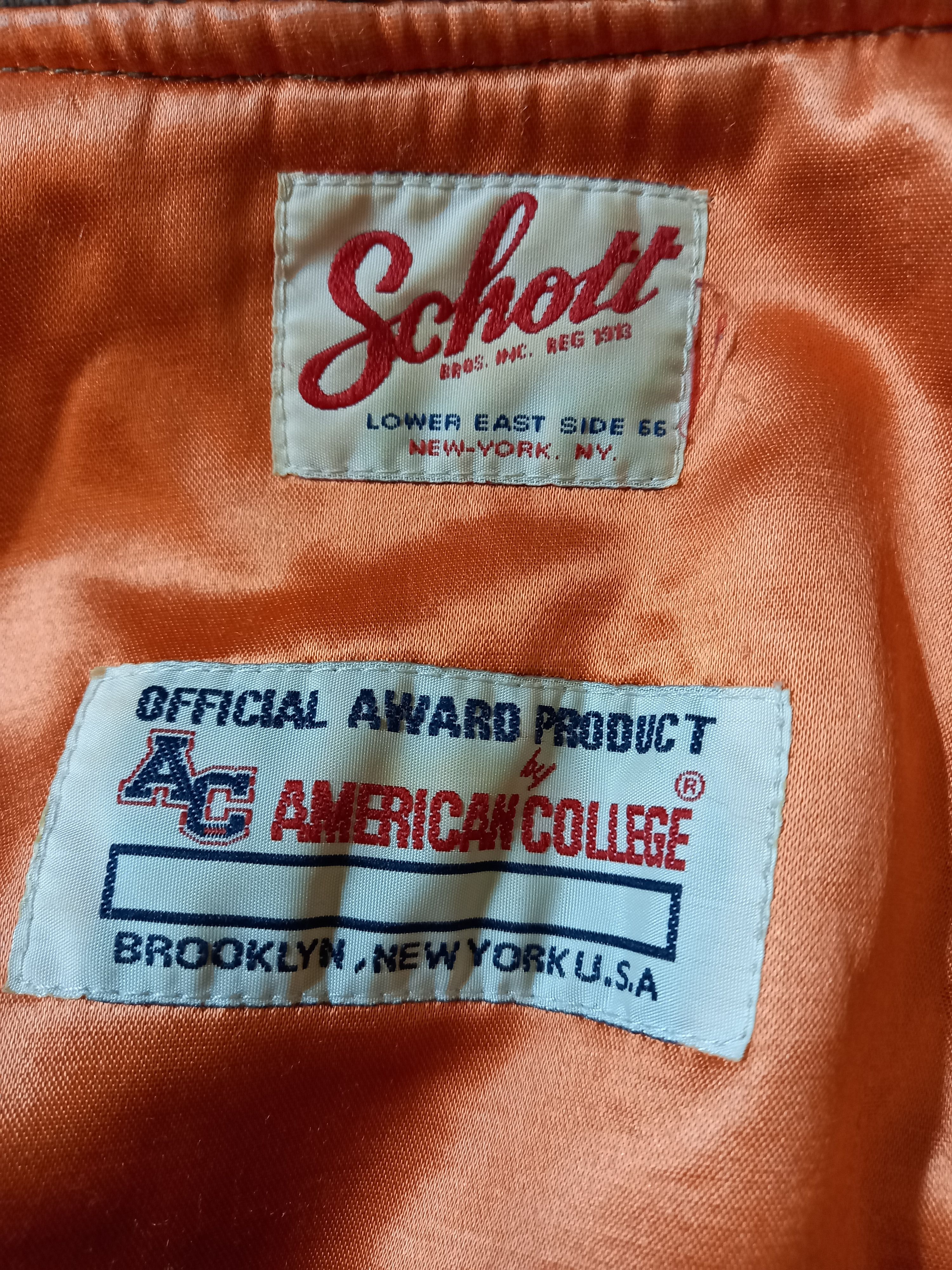 Schott Vintage Schott American College Bomber Jacket Size M / US 6-8 / IT 42-44 - 4 Thumbnail