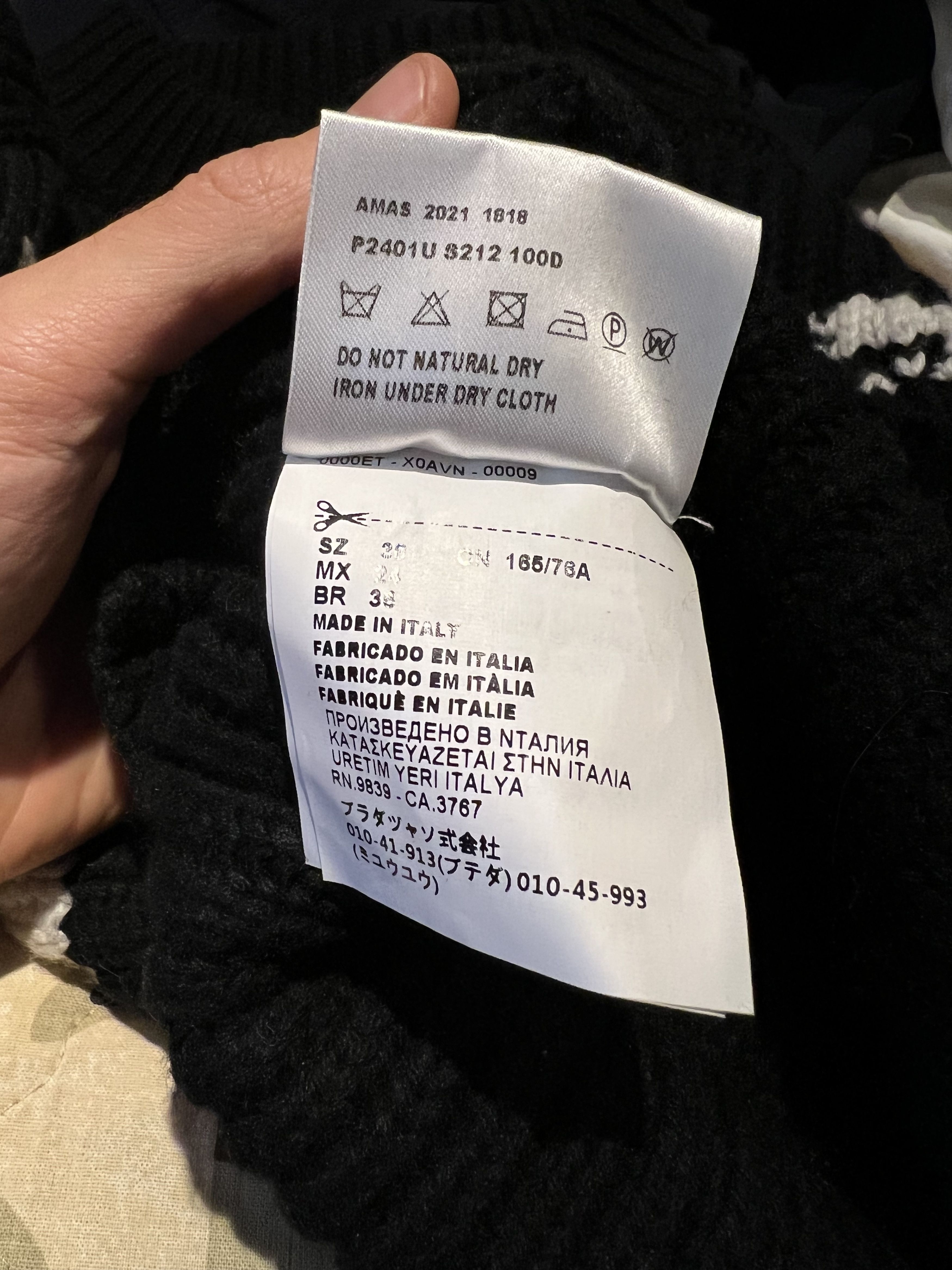 Prada Prada Milano SS21 Spellout Logo Knit Cashmere Sweater Size S / US 4 / IT 40 - 4 Thumbnail