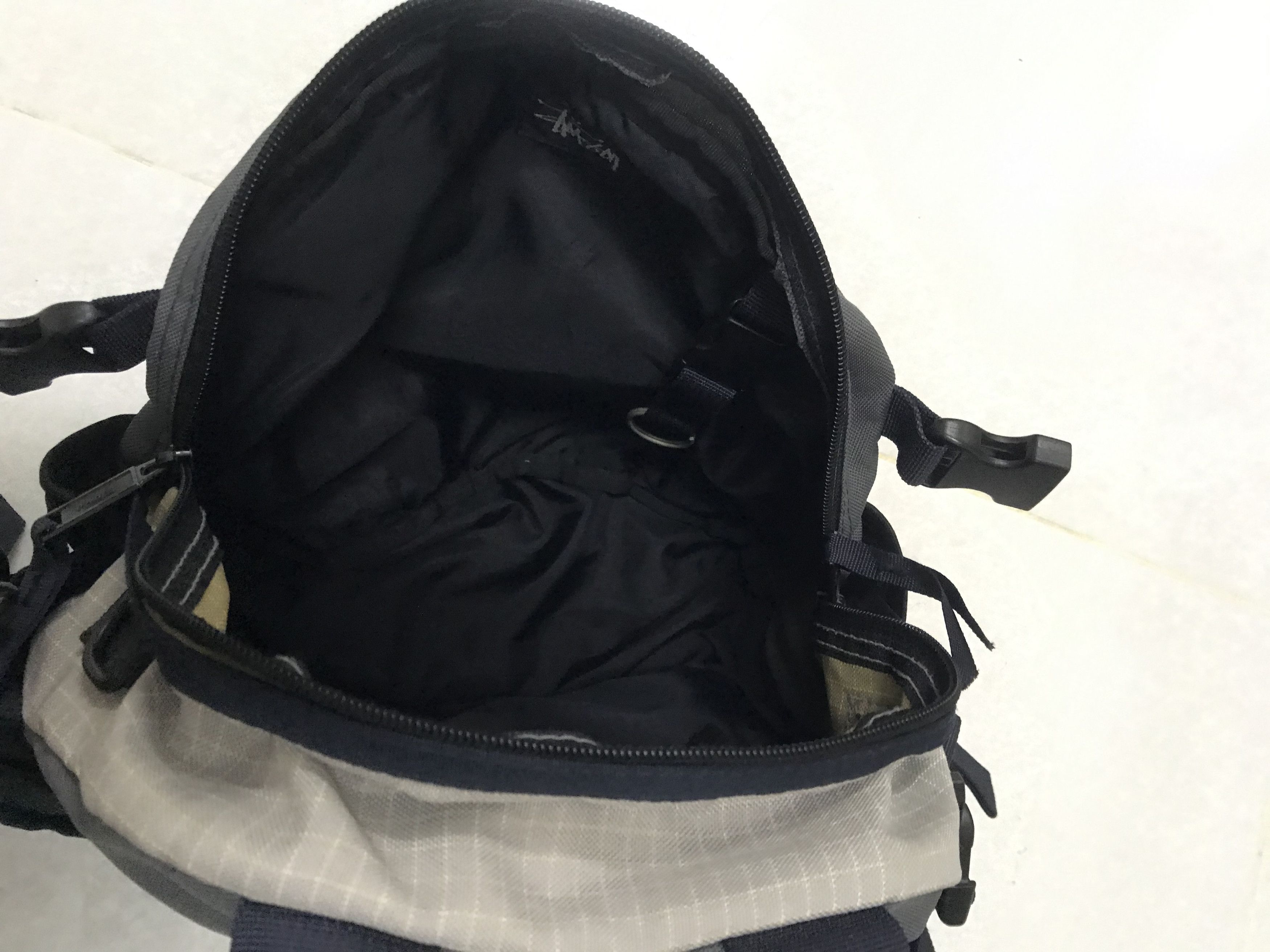 Seditionaries grail! Vintage Stussy big army style waist/porch bag Size ONE SIZE - 15 Thumbnail
