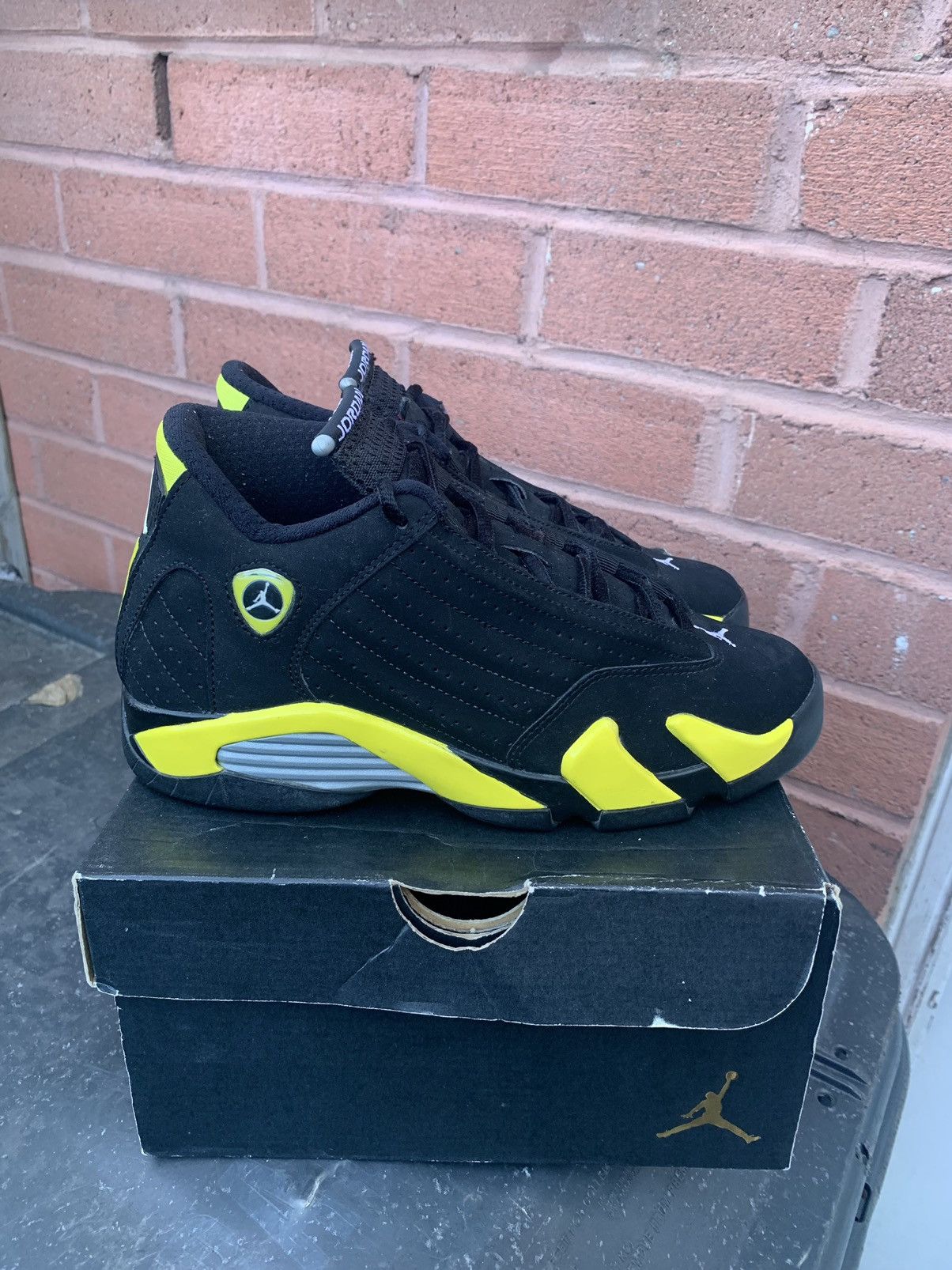 Jordan 14 retro bg store
