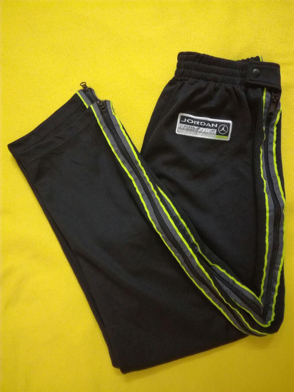 image of Jordan Brand Sweat Pant Side Tape Zipside Tappe in Black, Men's (Size 36)