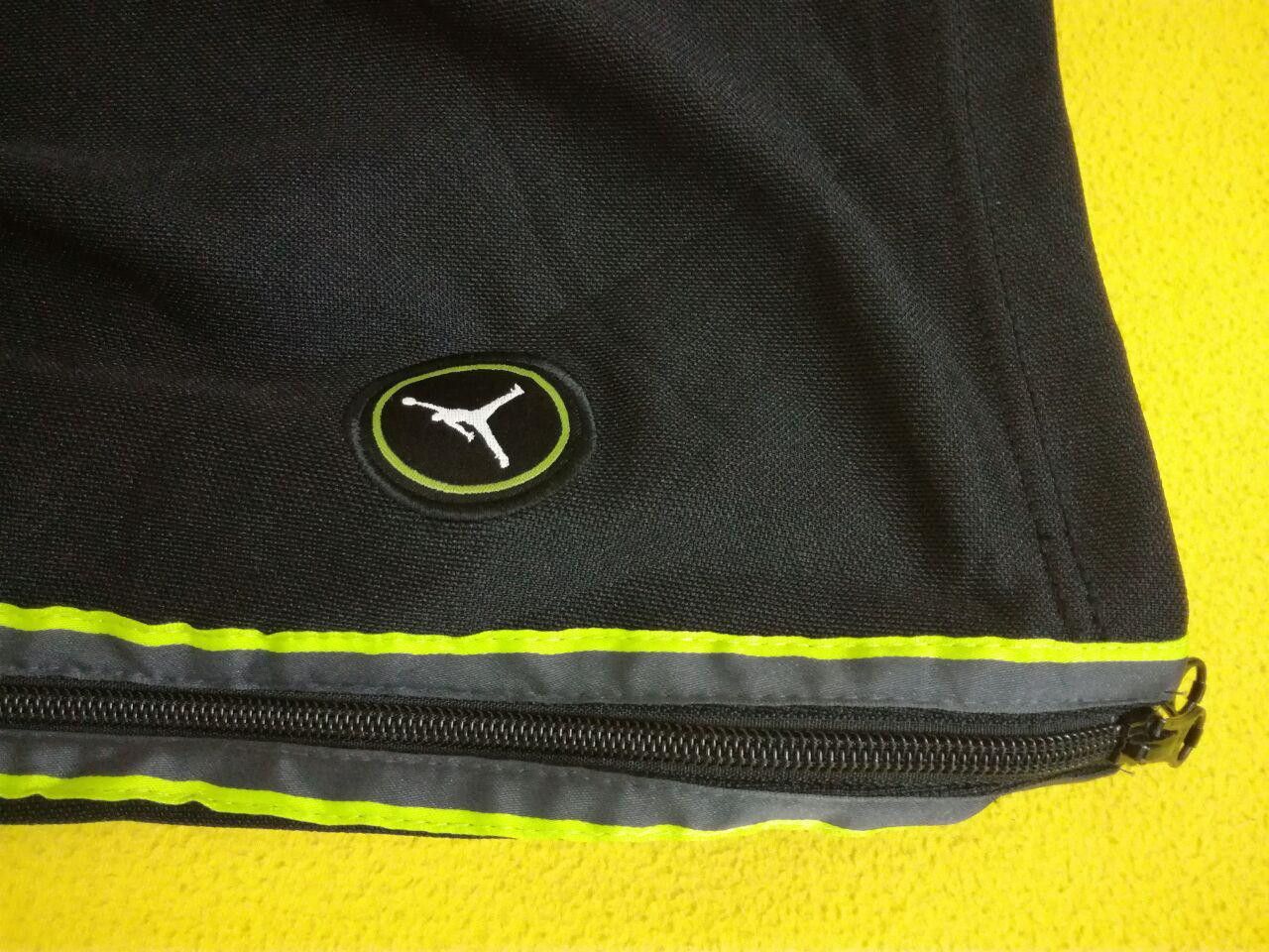 Jordan Brand Jordan Sweat Pant Rare Side Tape ZipSide Tappe Size US 36 / EU 52 - 13 Thumbnail