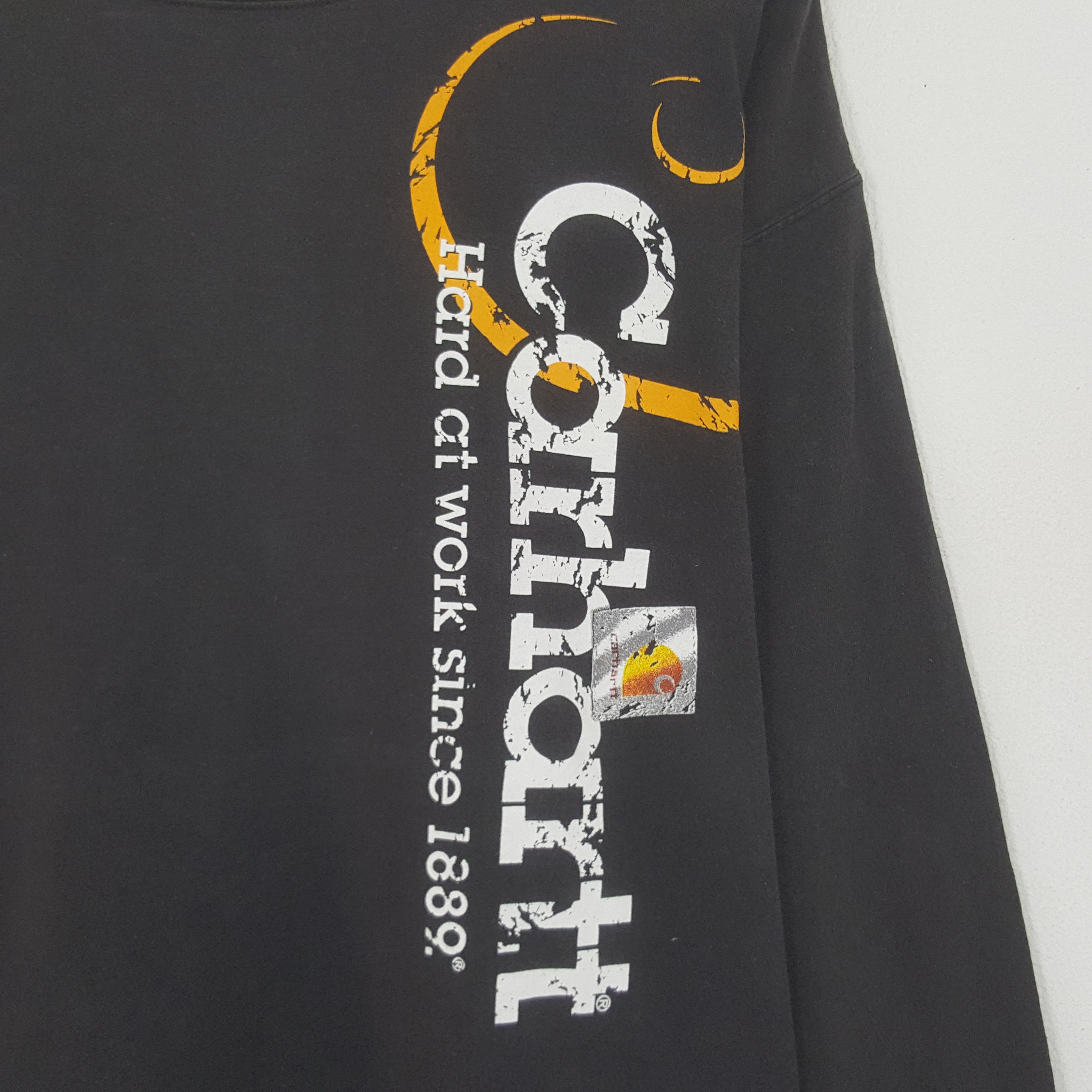 Vintage Carhartt Big Design Tshirt