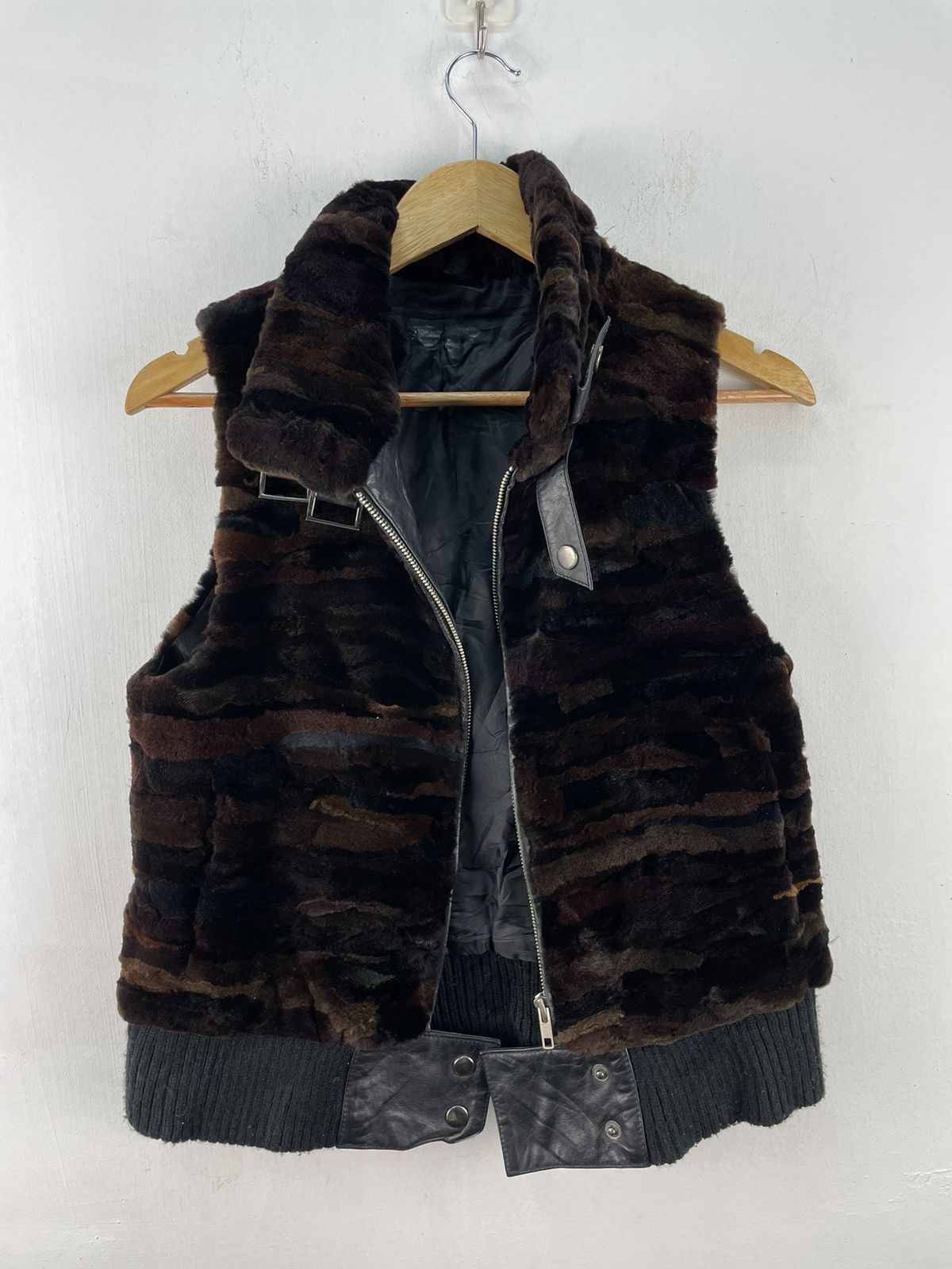 Japanese Brand 🇯🇵 Vintage Japanese Shaf Shaggy Mohair Mink Fur Vest Jacket Size US S / EU 44-46 / 1 - 7 Thumbnail