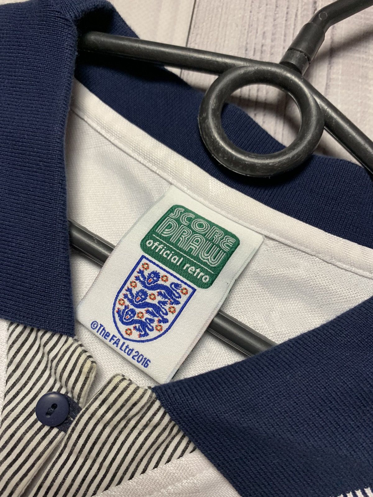 Vintage Vintage England soccer jersey retro size L Size US L / EU 52-54 / 3 - 4 Thumbnail