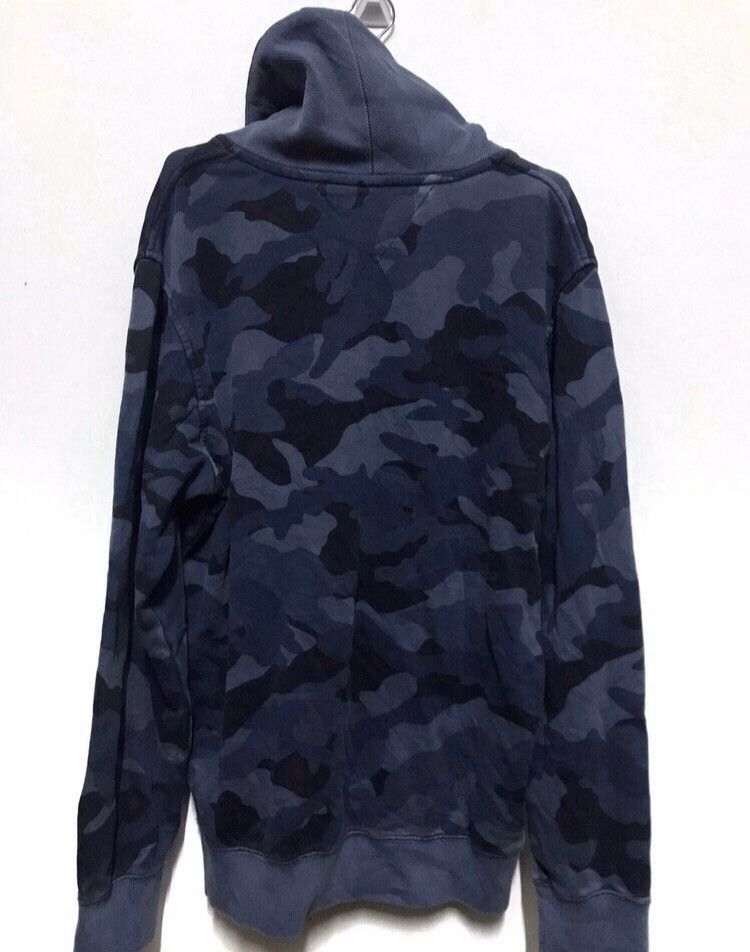 Tommy Hilfiger Tommy hilfiger duck camo sweatshirt Size US XL / EU 56 / 4 - 4 Thumbnail