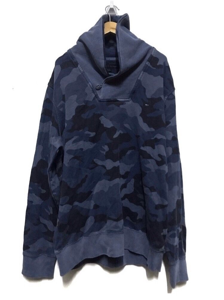 Tommy Hilfiger Tommy hilfiger duck camo sweatshirt Size US XL / EU 56 / 4 - 1 Thumbnail