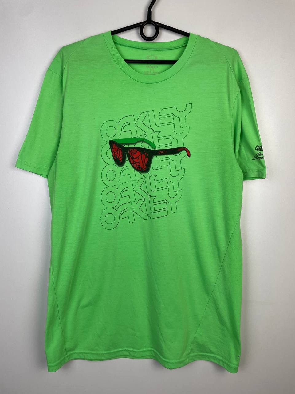 Vintage Oakley vintage t-shirt size L Size US L / EU 52-54 / 3 - 1 Thumbnail