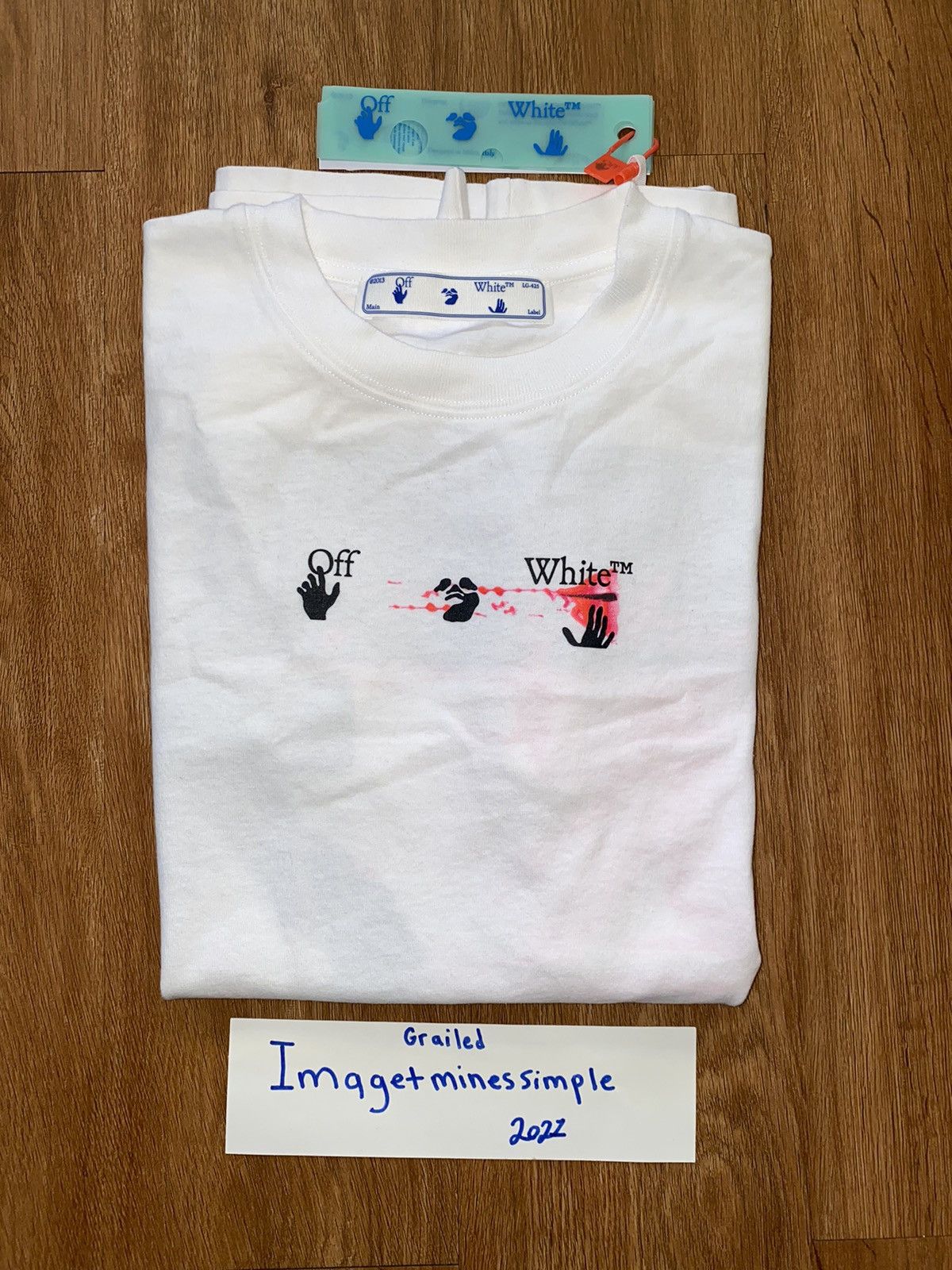Off-White Acrylic Arrow Logo | Grailed