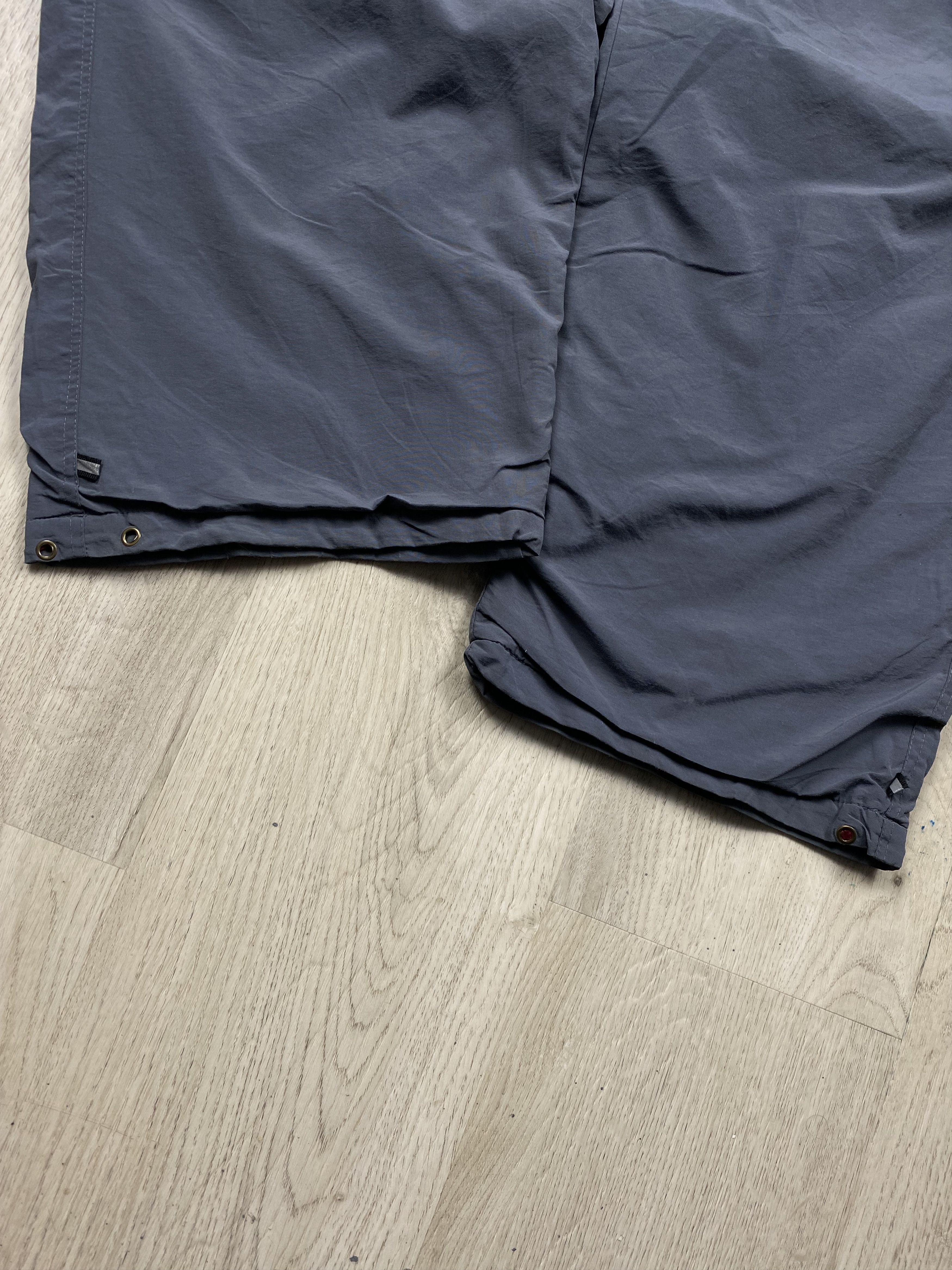 Ecko Unltd. Ecko Unltd. Vintage Baggy Cargo Nylon Rap Pants Insulated Size US 36 / EU 52 - 6 Thumbnail