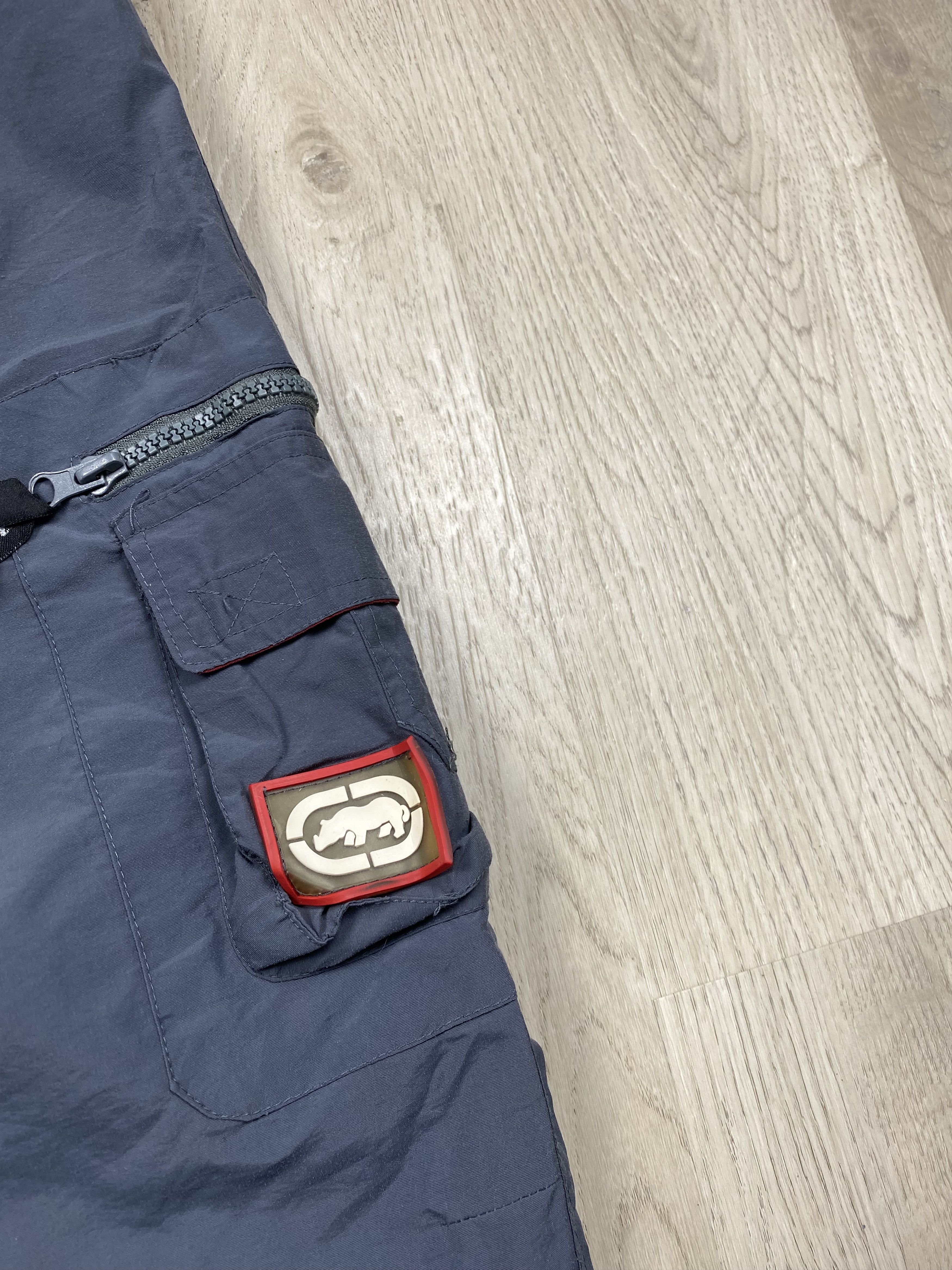 Ecko Unltd. Ecko Unltd. Vintage Baggy Cargo Nylon Rap Pants Insulated Size US 36 / EU 52 - 3 Thumbnail