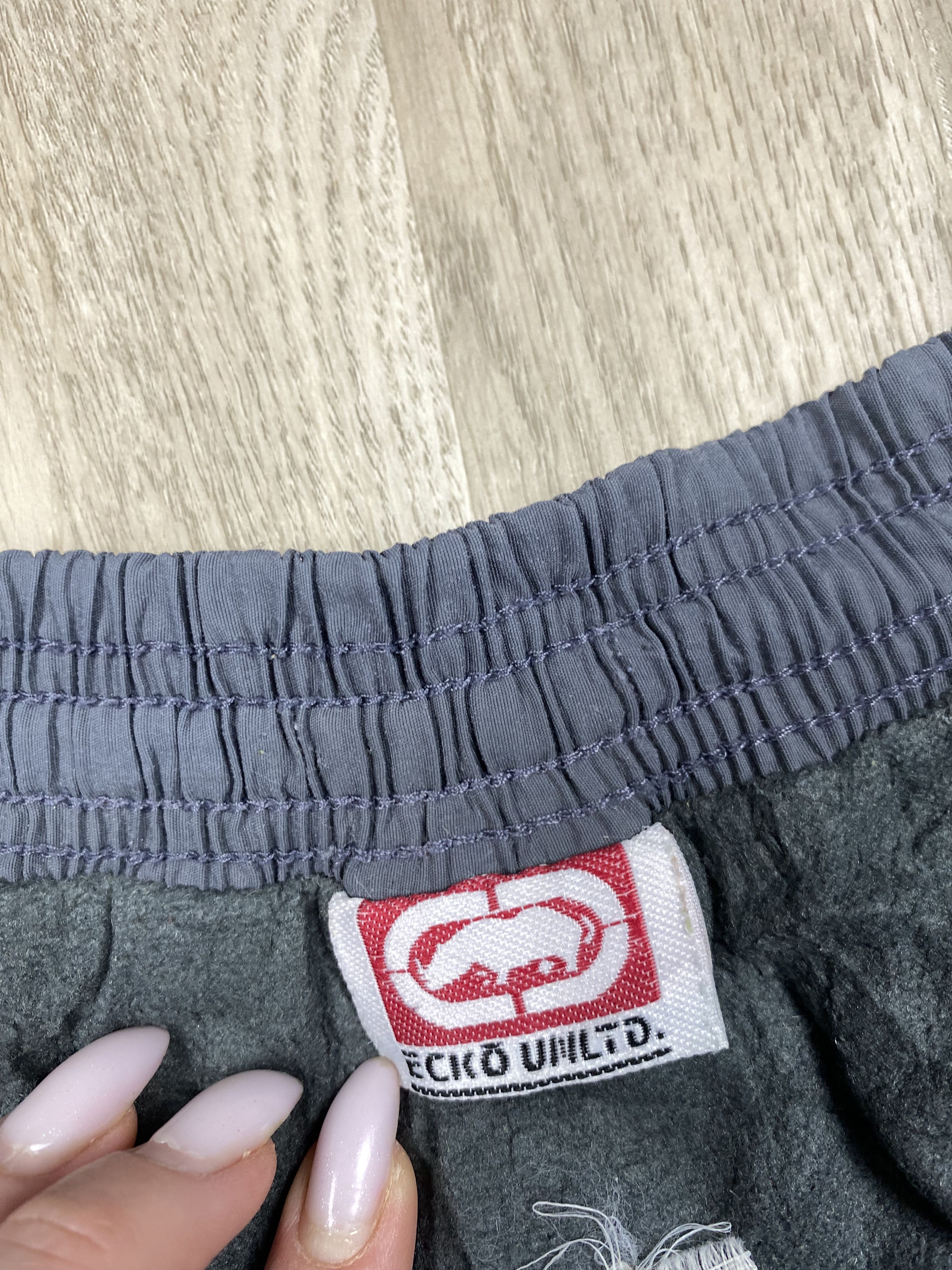 Ecko Unltd. Ecko Unltd. Vintage Baggy Cargo Nylon Rap Pants Insulated Size US 36 / EU 52 - 7 Thumbnail